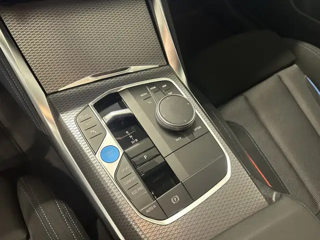 BMW i4 xDrive Gran Ansicht 13