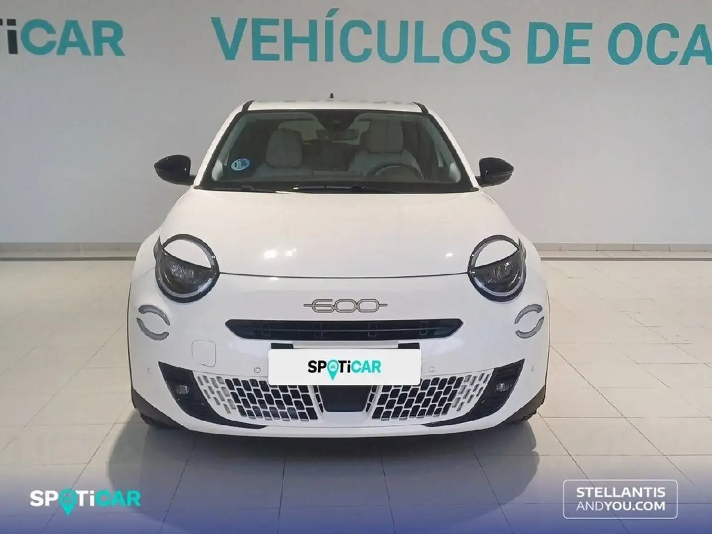 Fiat 600 MHEV  1.2 74kW (100CV) DDCT La prima Blanco - 2