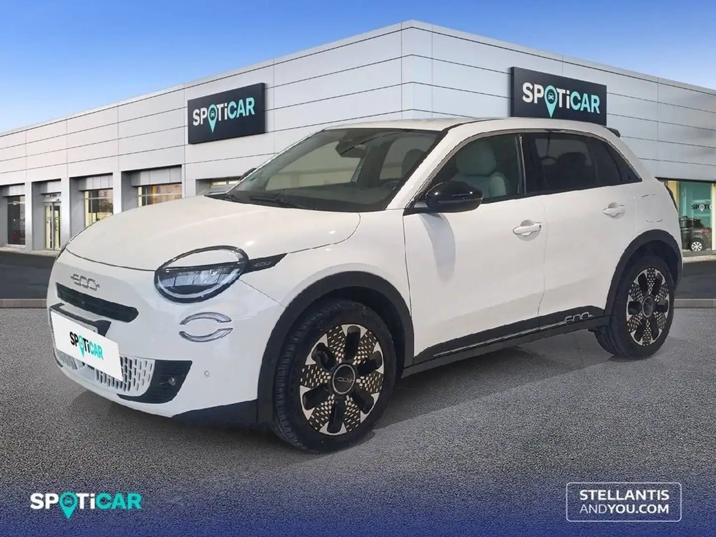 Fiat 600 MHEV  1.2 74kW (100CV) DDCT La prima Blanco - 1