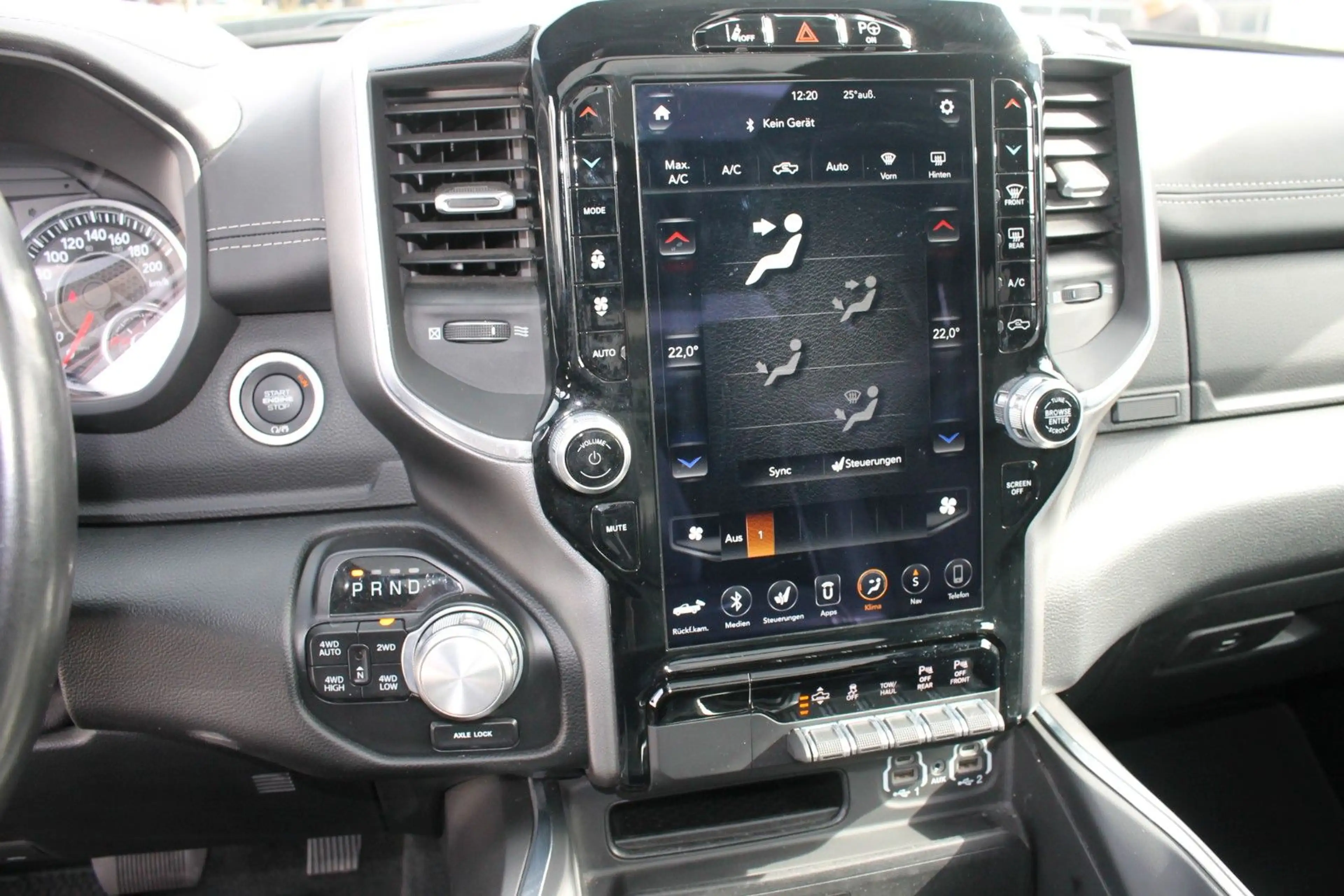 Dodge RAM 1500 5,7 Laramie Night Luft,LPG,360°1.Hand — photo 14