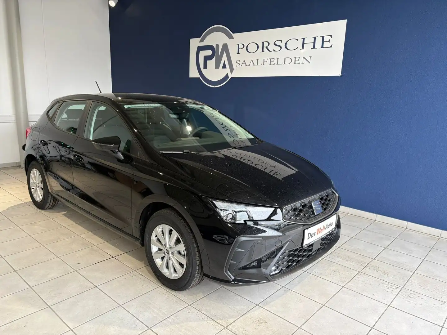 SEAT Ibiza Reference Edition 1.0 80PS Schwarz - 1