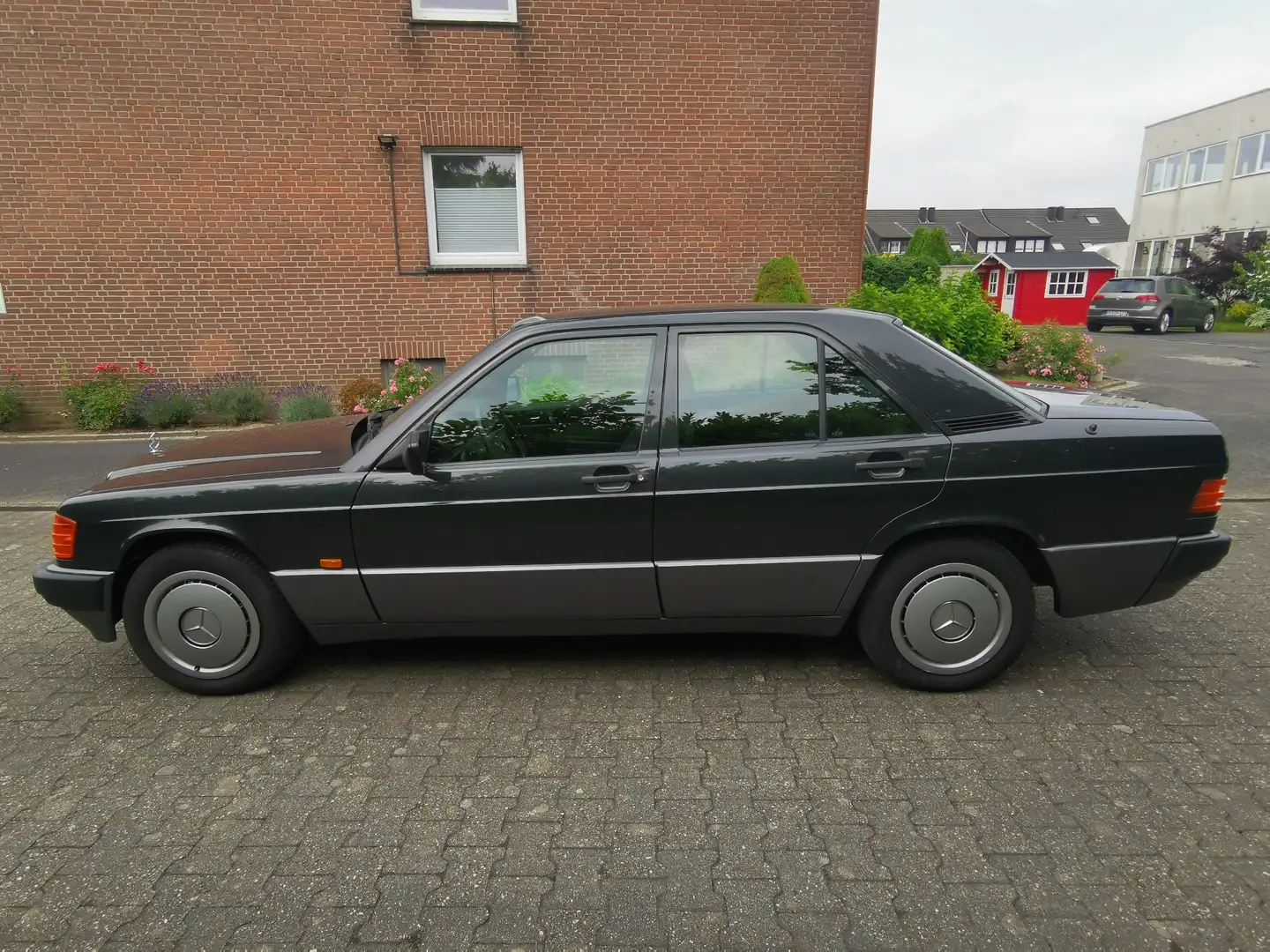 Mercedes-Benz 190 E 1.8 2.Hand orig. 27.500km Negro - 2