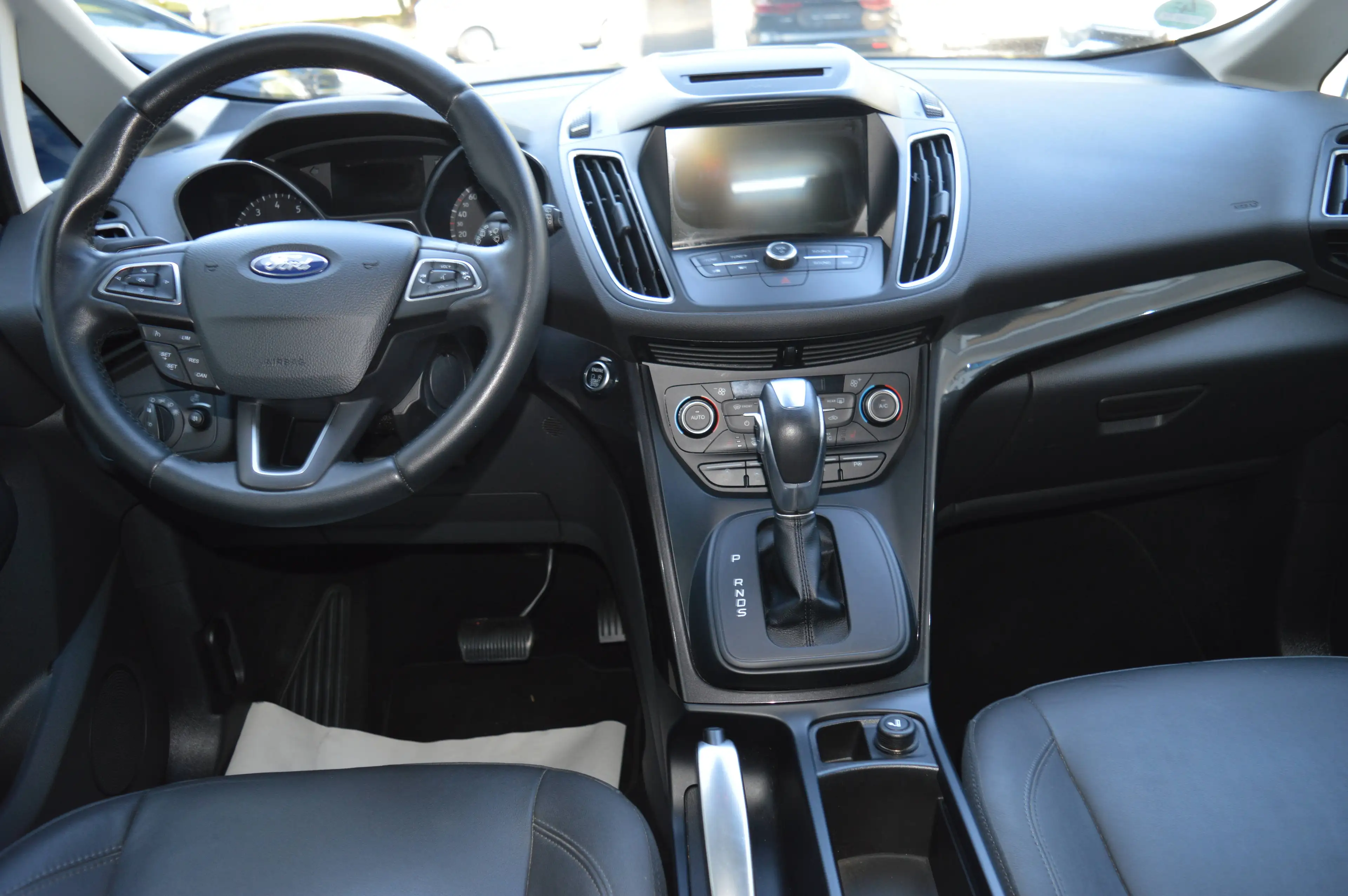 Ford C-Max C-Max 1.5 EcoBoost Start-Stop-System Aut. Titanium*Leder* — photo 9