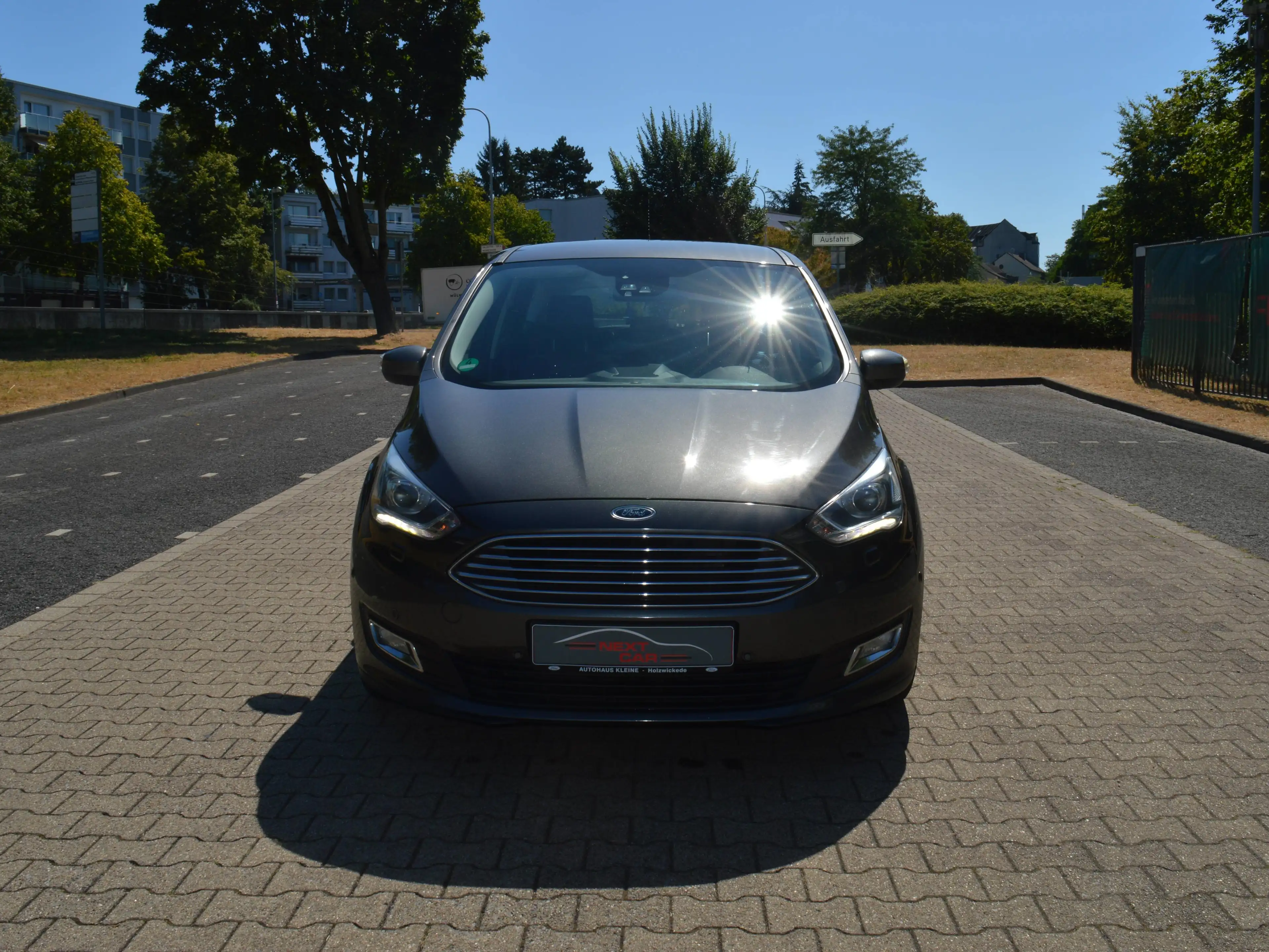 Ford C-Max C-Max 1.5 EcoBoost Start-Stop-System Aut. Titanium*Leder* — photo 2