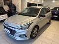 Hyundai i20 1.2 mpi Connectline econext Gpl 73cv *PROMO* Silber - thumbnail 3
