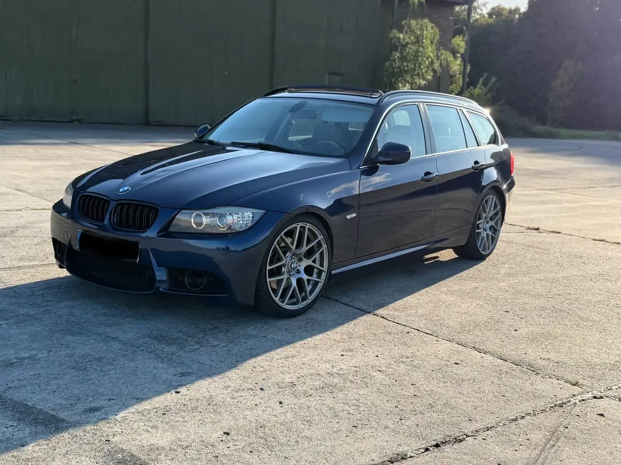 BMW 325