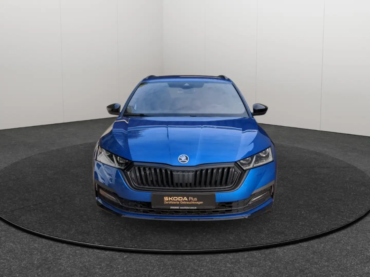 Skoda Octavia Combi 1.4TSI iV DSG Sportline LED Navi Rear View A Blau - 2