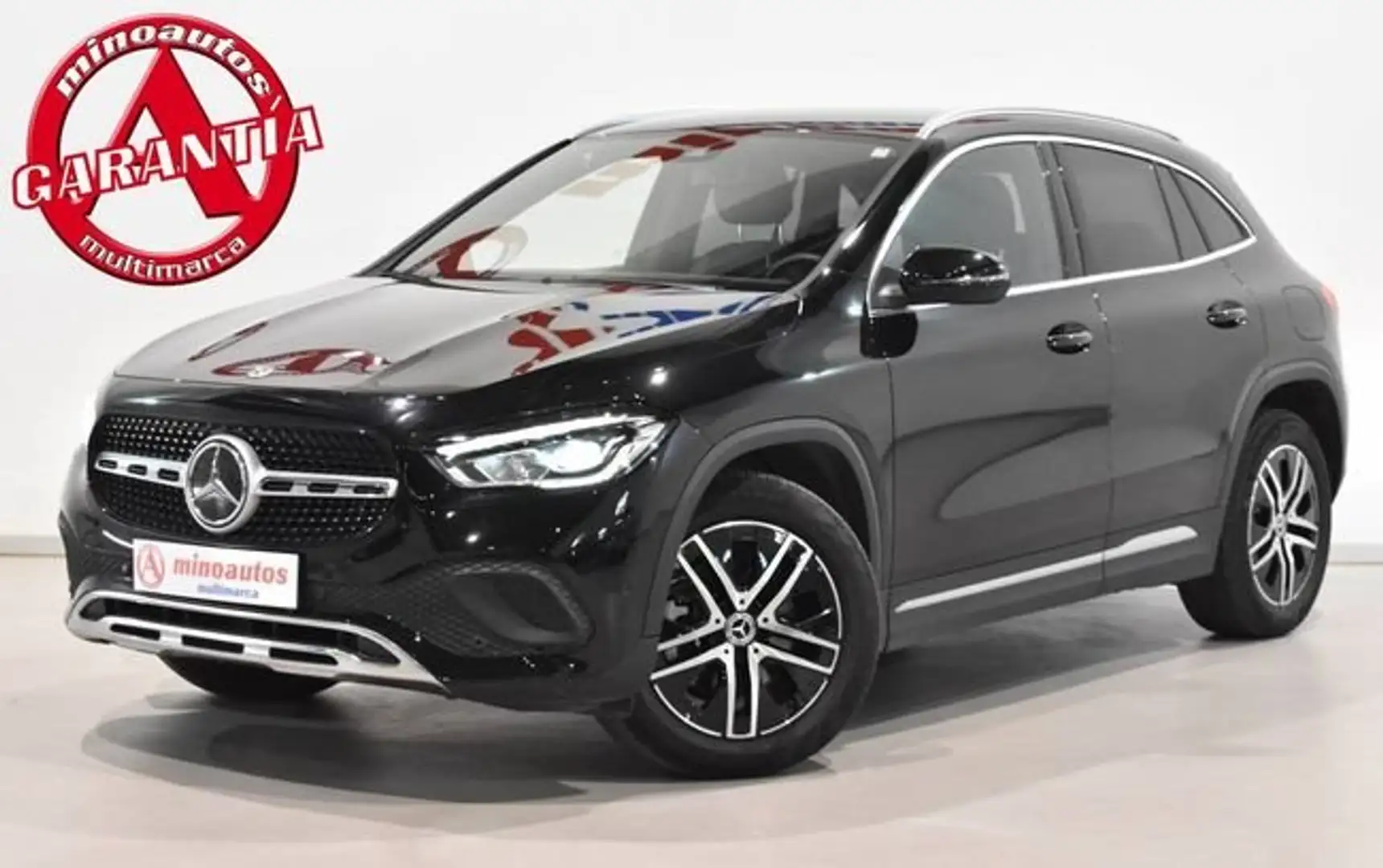 Mercedes-Benz GLA 250 250E 218 CV 8G-TRONIC BUSINESS LINE Negro - 1