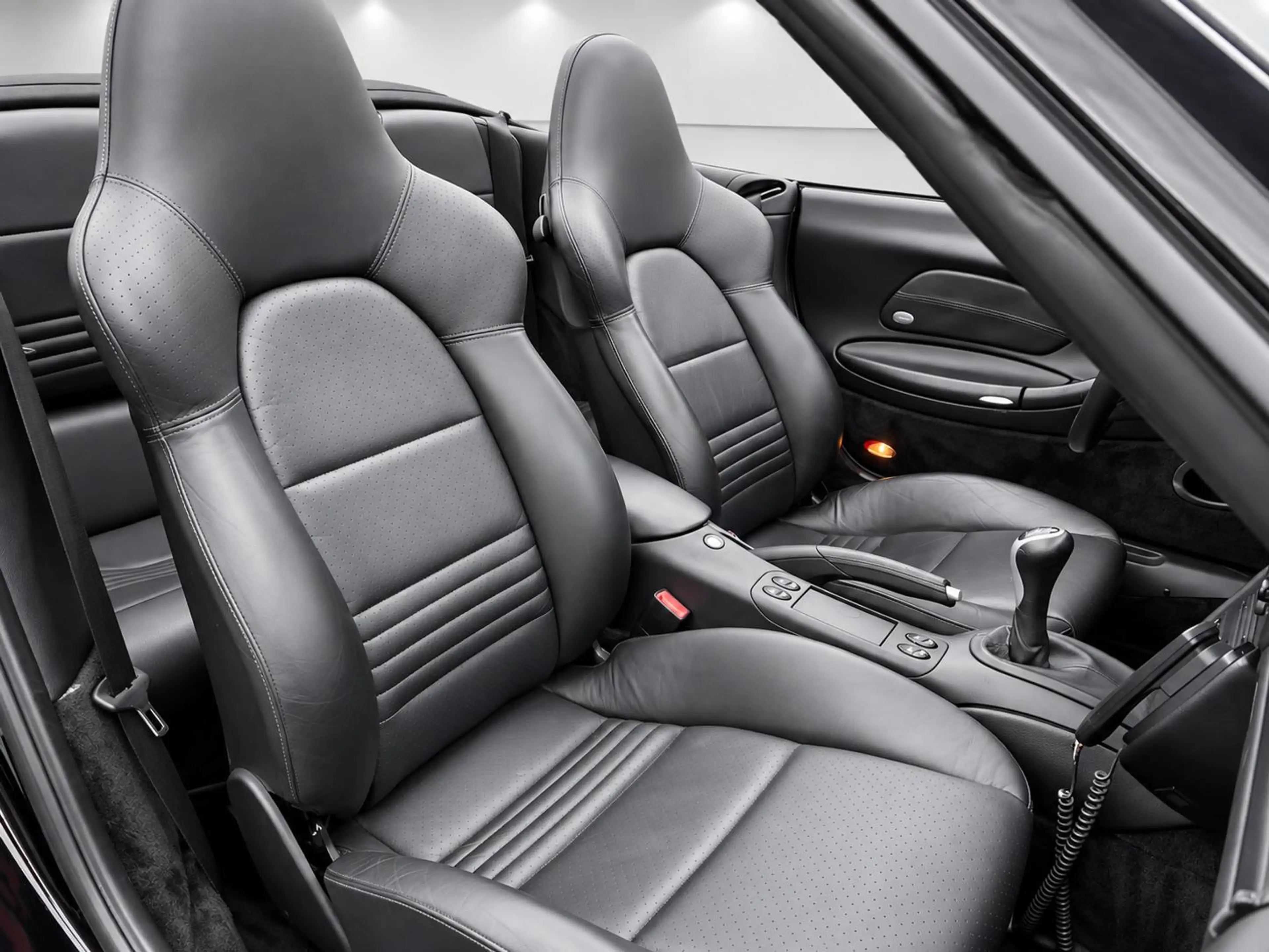 Porsche 996 Cabrio 3.6 Carrera Elk. Kap Xenon Hardtop 3e Eigen — photo 32