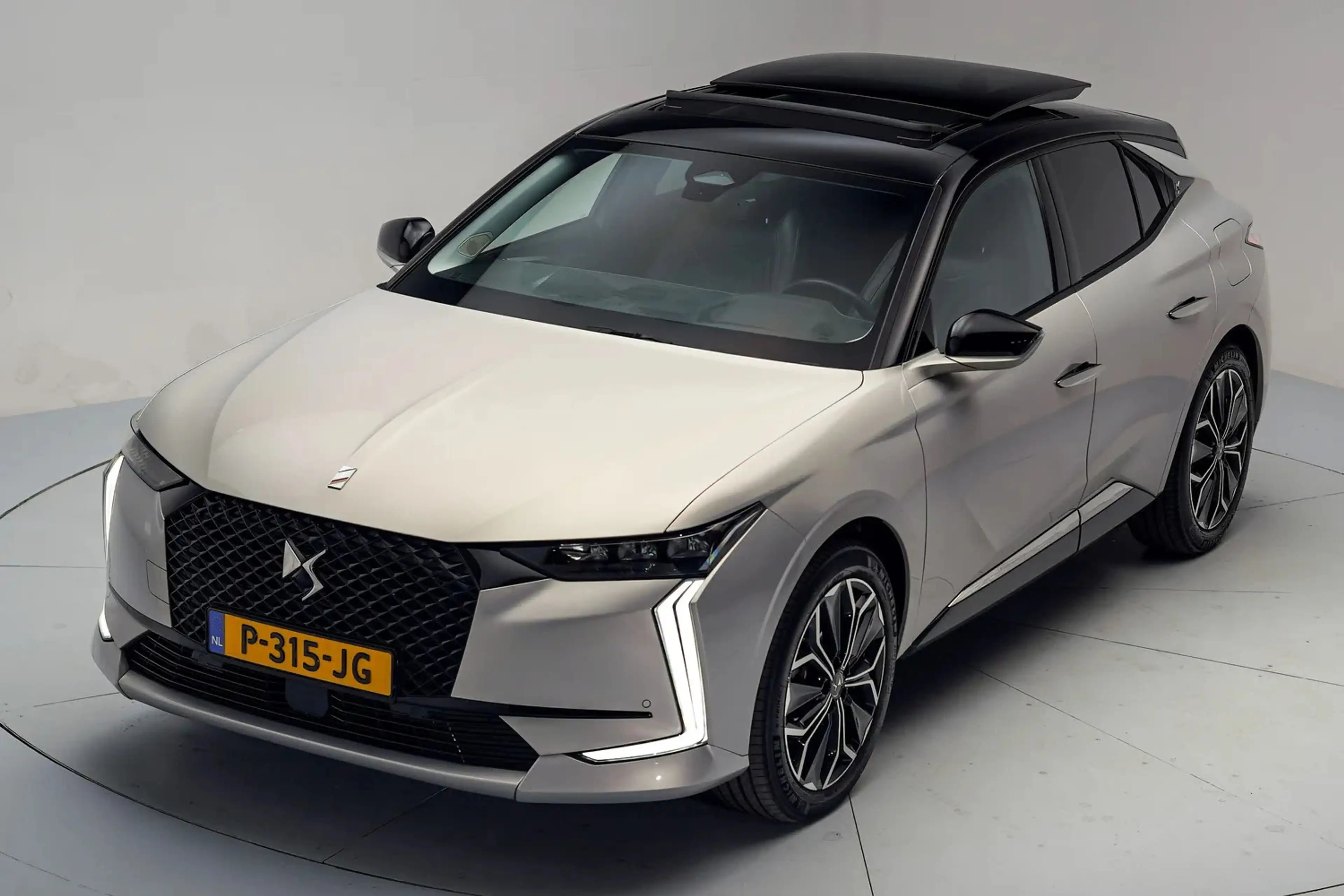 DS Automobiles DS 4 E-Tense Trocadero Aut. [ Panoramadak Camera Head-u — photo 13