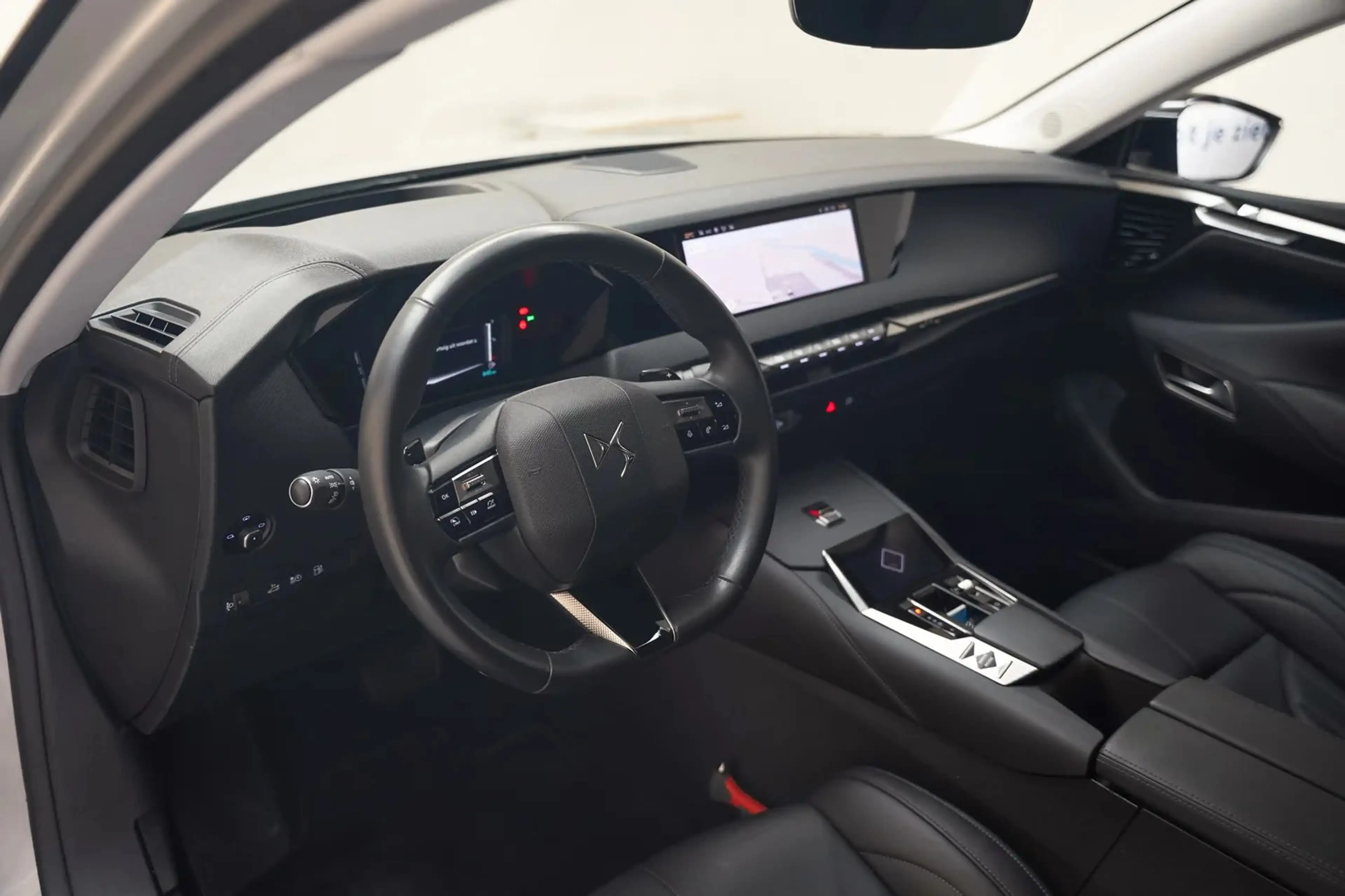 DS Automobiles DS 4 E-Tense Trocadero Aut. [ Panoramadak Camera Head-u — photo 15
