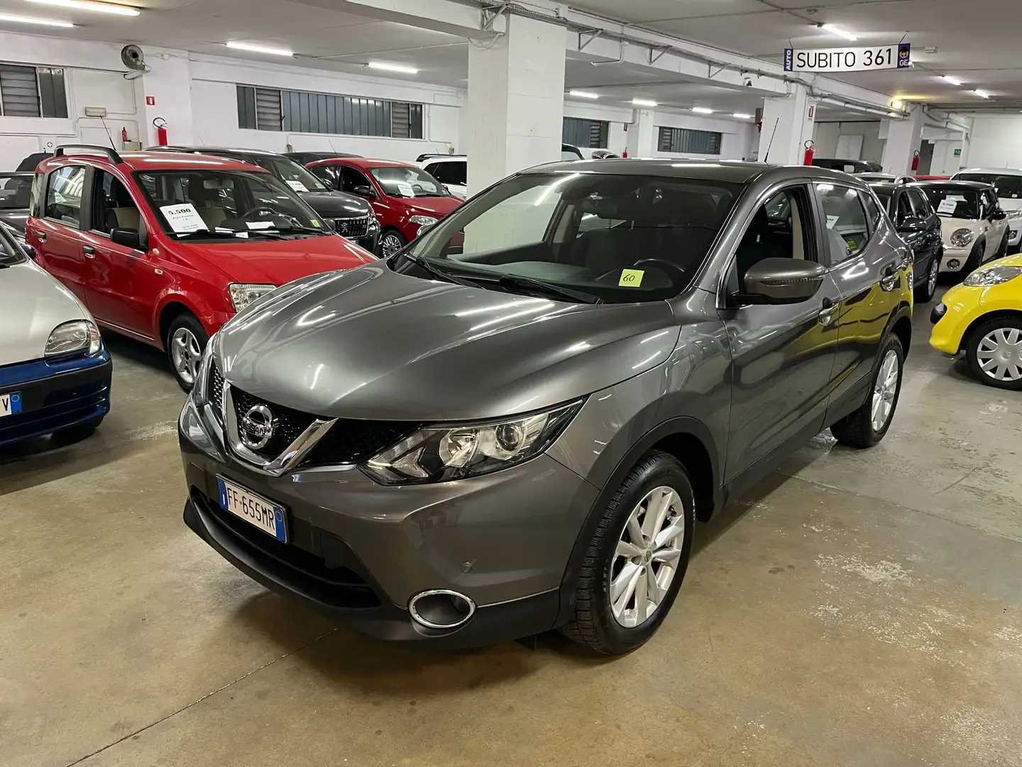 Nissan Qashqai 1.5 dci Visia, EURO 6, unico proprietario Grigio - 1