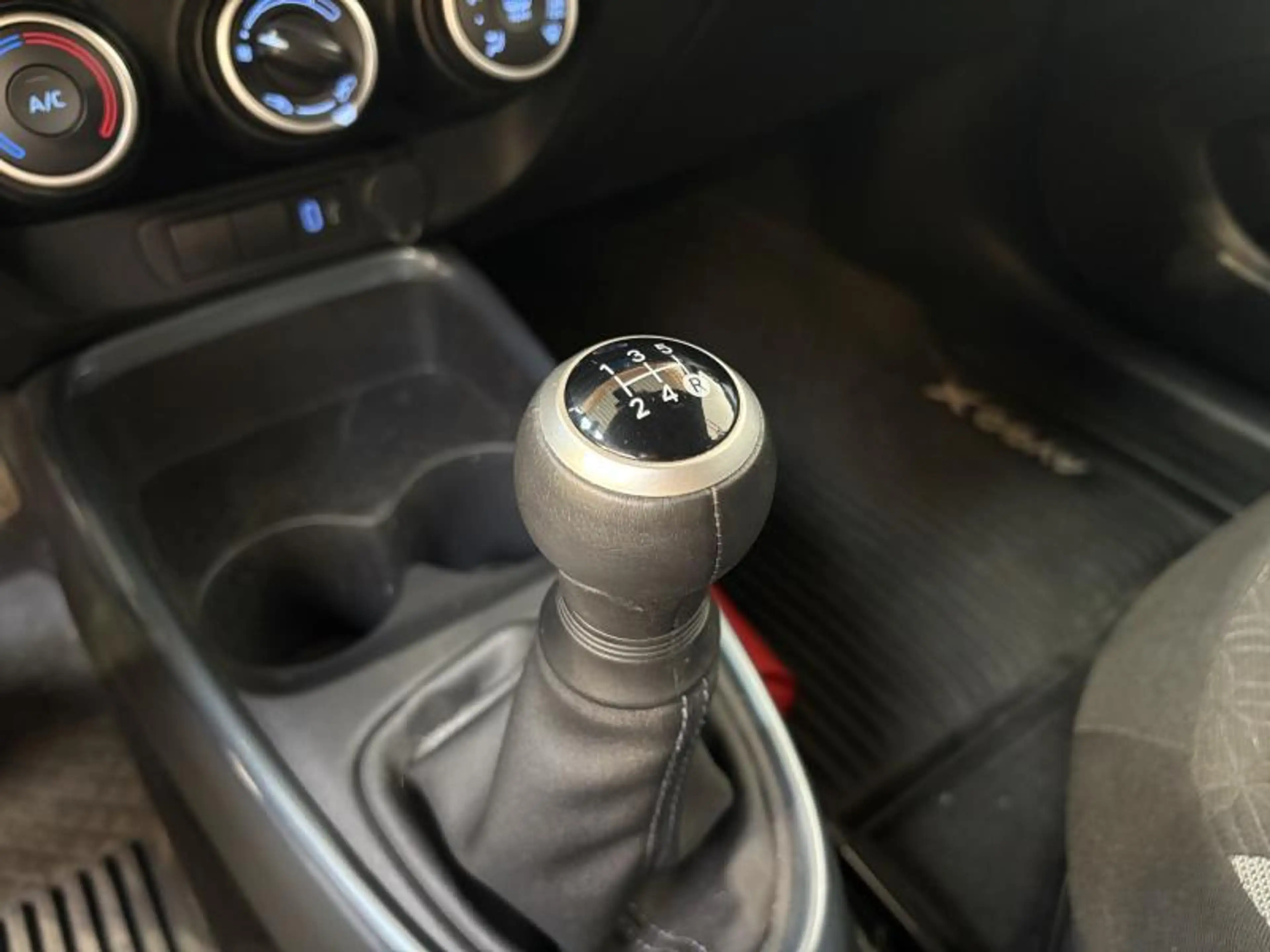 Toyota Aygo X pulse — photo 7