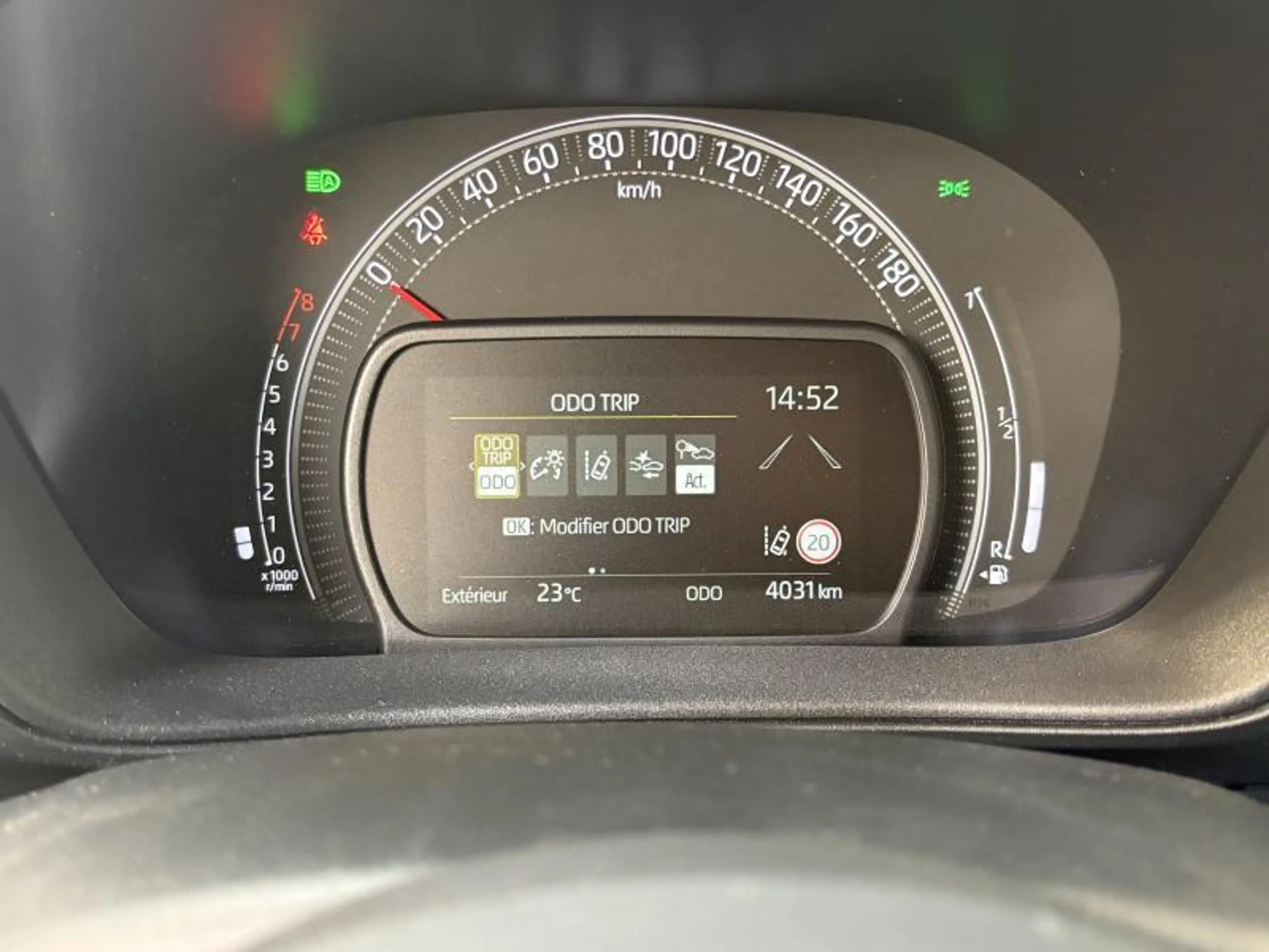 Toyota Aygo X pulse — photo 6