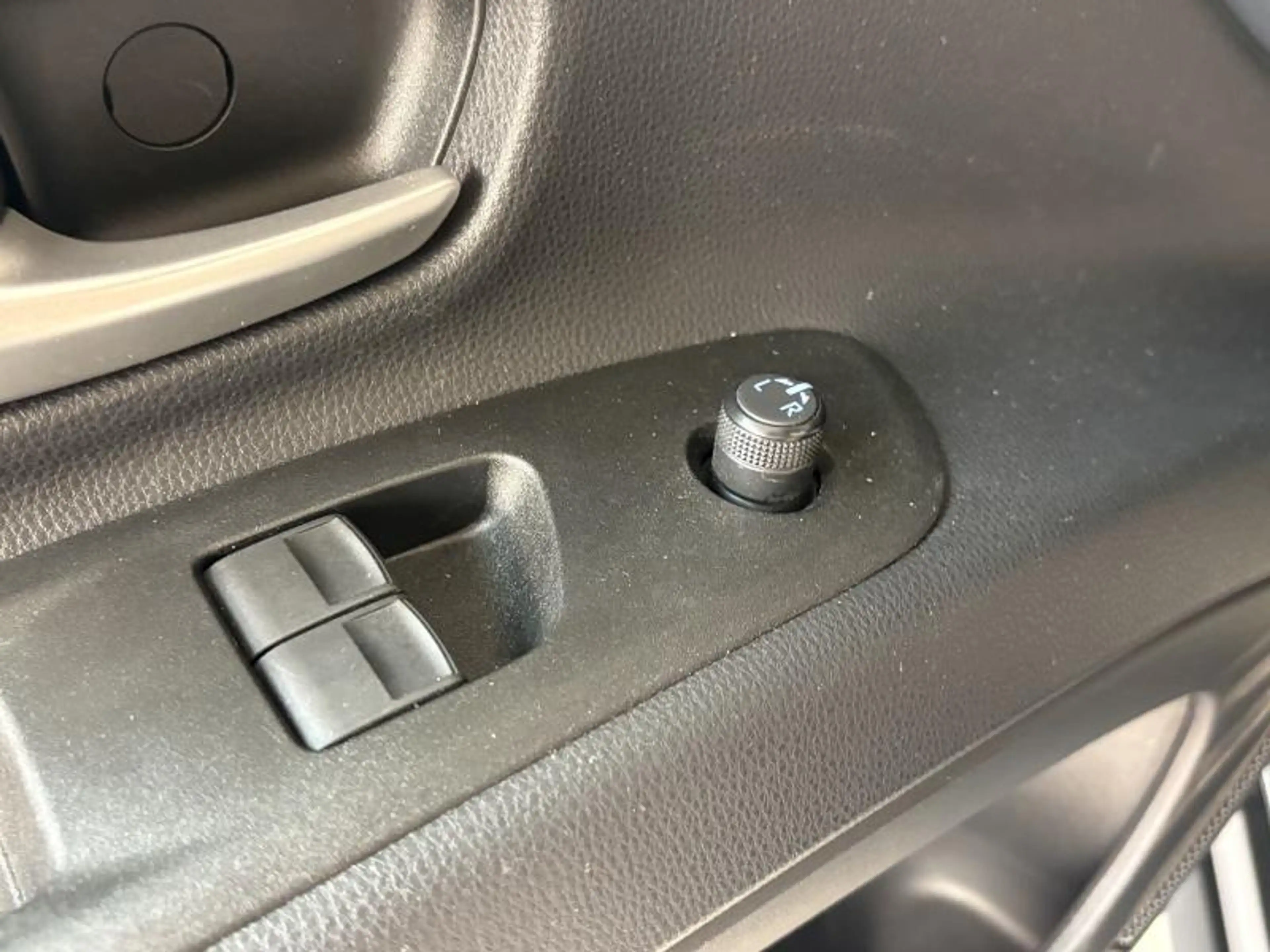 Toyota Aygo X pulse — photo 15