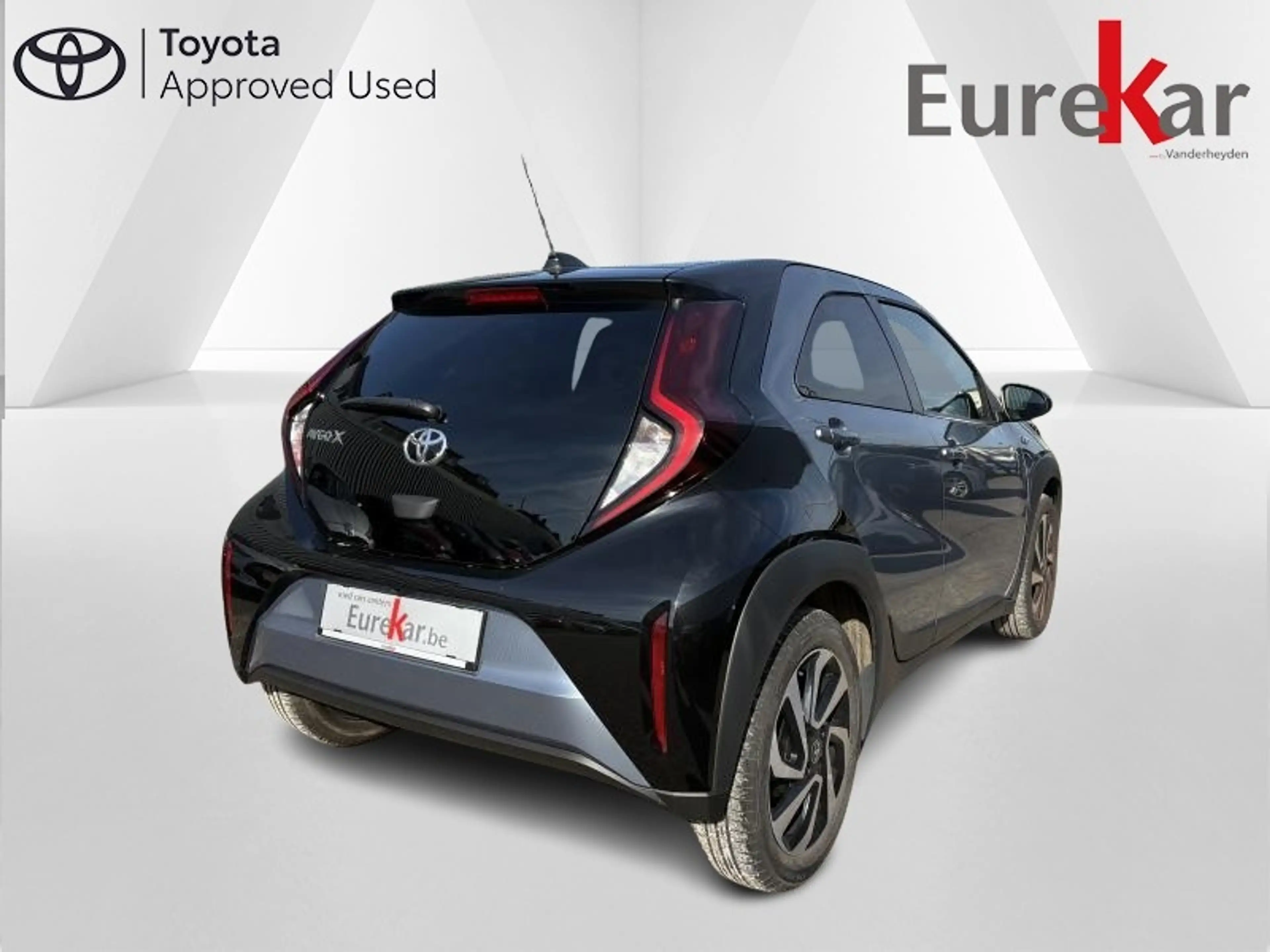 Toyota Aygo X pulse — photo 3