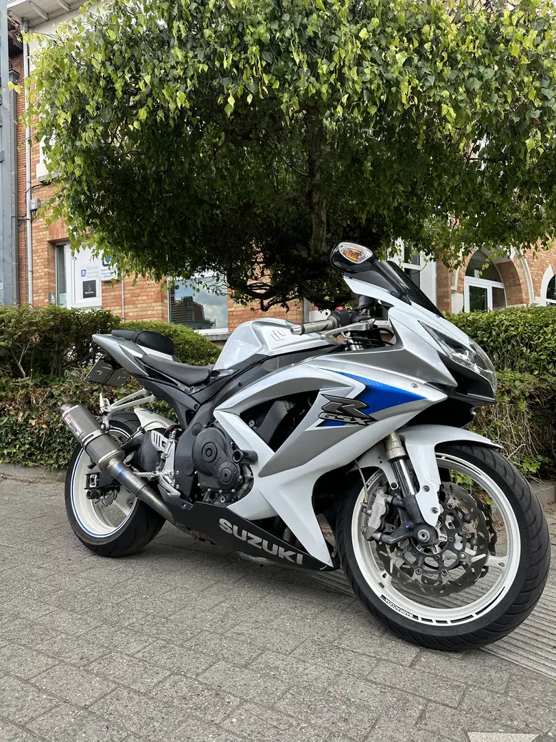 Suzuki GSX-R 600 - 2