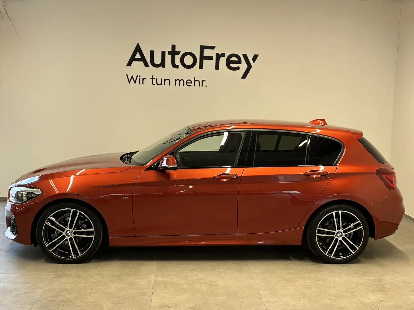 BMW 116 i Orange - 2