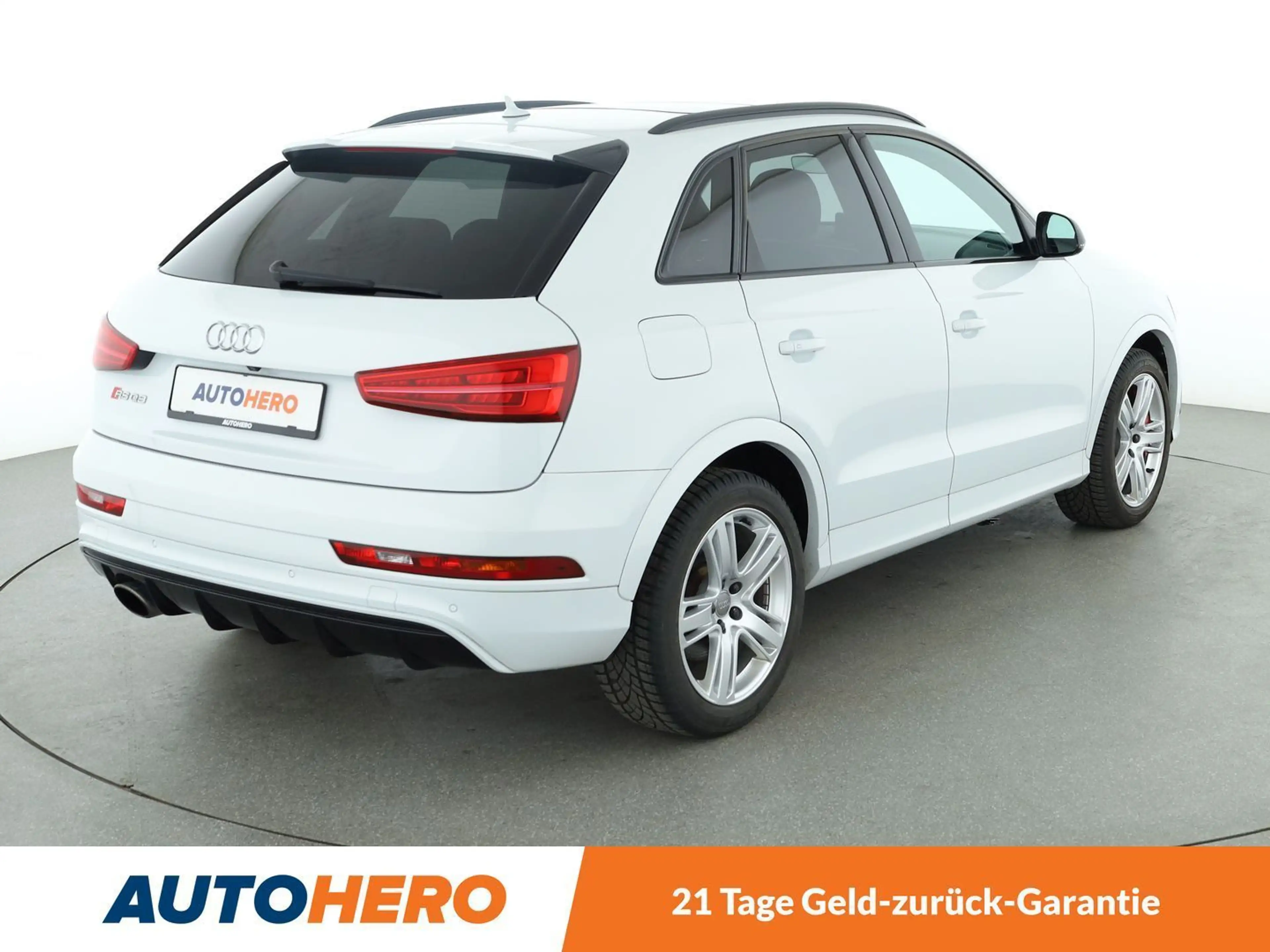 Audi RS Q3 2.5 TFSI quattro Performance Aut.*NAVI*LED*TEMPO* — photo 6