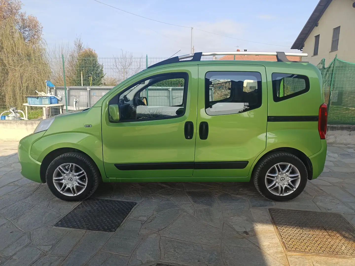 Fiat Qubo 1.4 8v natural power Dynamic 70cv - 1