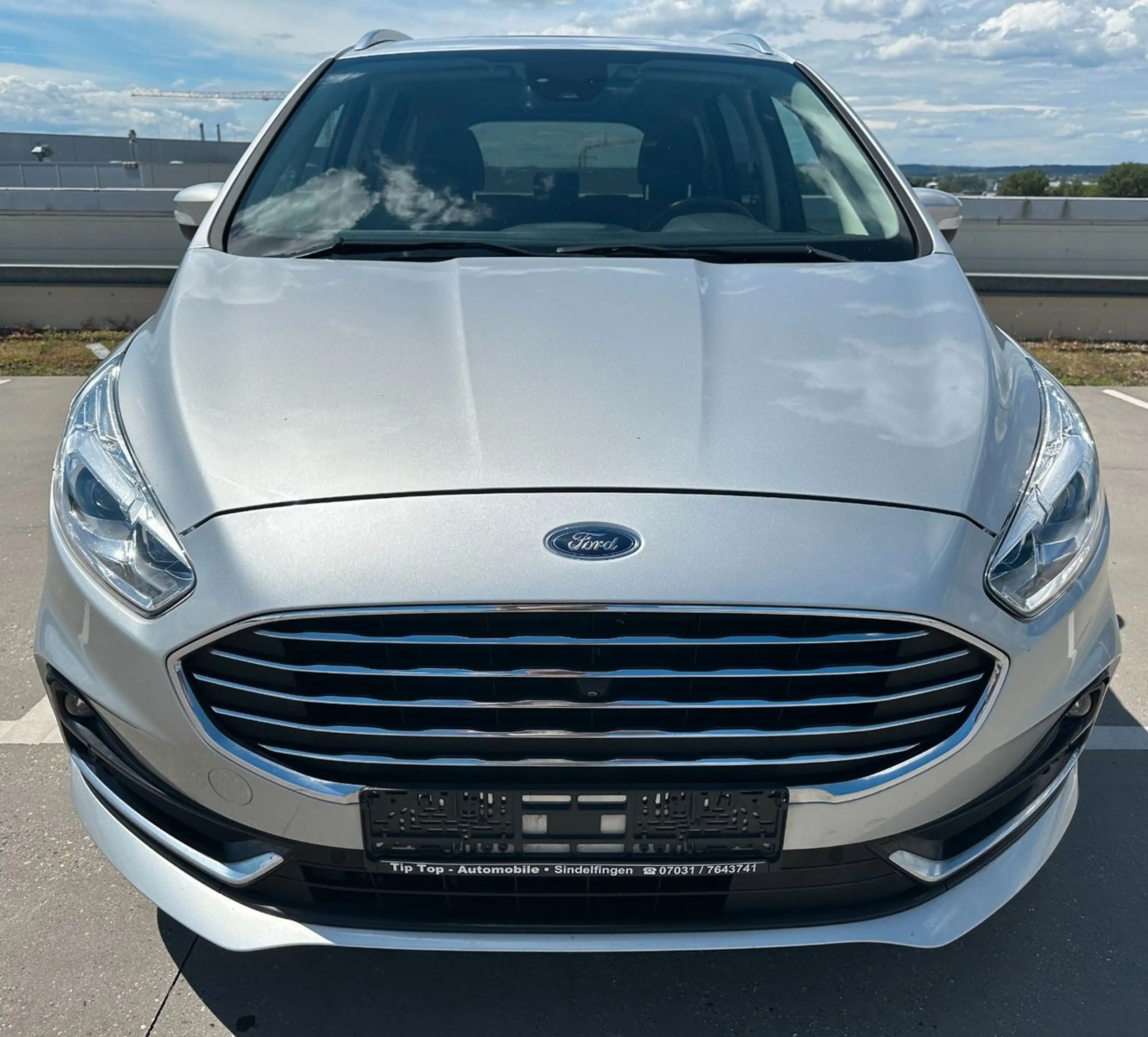 Ford Galaxy Titanium*7-SITZ*AHK*PANO*NAVI*LED*KAMERA*