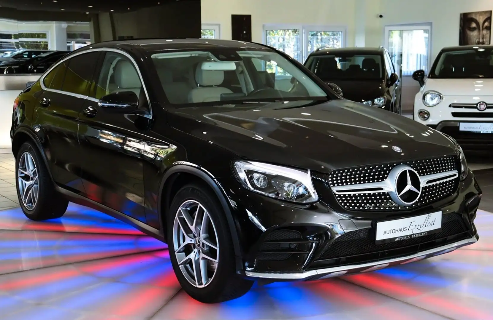 Mercedes-Benz GLC 250 Coupe 4Matic AMG-Line*LEDER*NAVI*ALU*LED Schwarz - 2