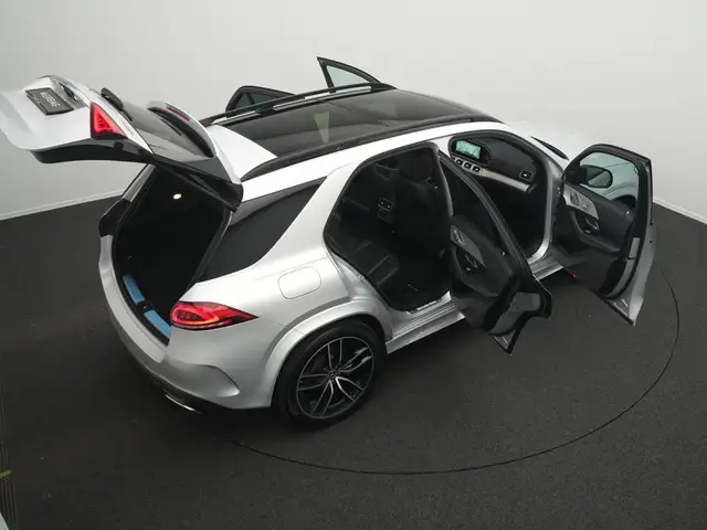 Mercedes-Benz Gle view 15