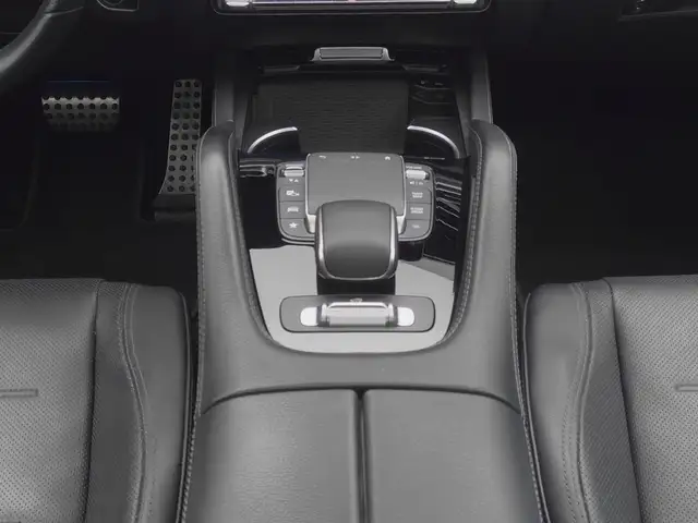 Mercedes-Benz Gle view 21