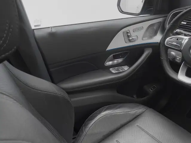 Mercedes-Benz Gle view 22