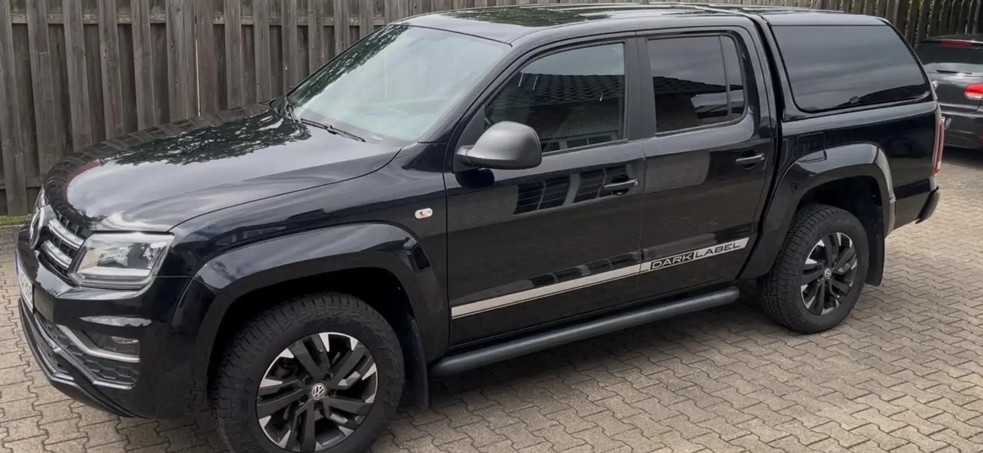 Volkswagen Amarok 3.0 TDI 4MOTION Autm. Dark Label Schwarz - 2