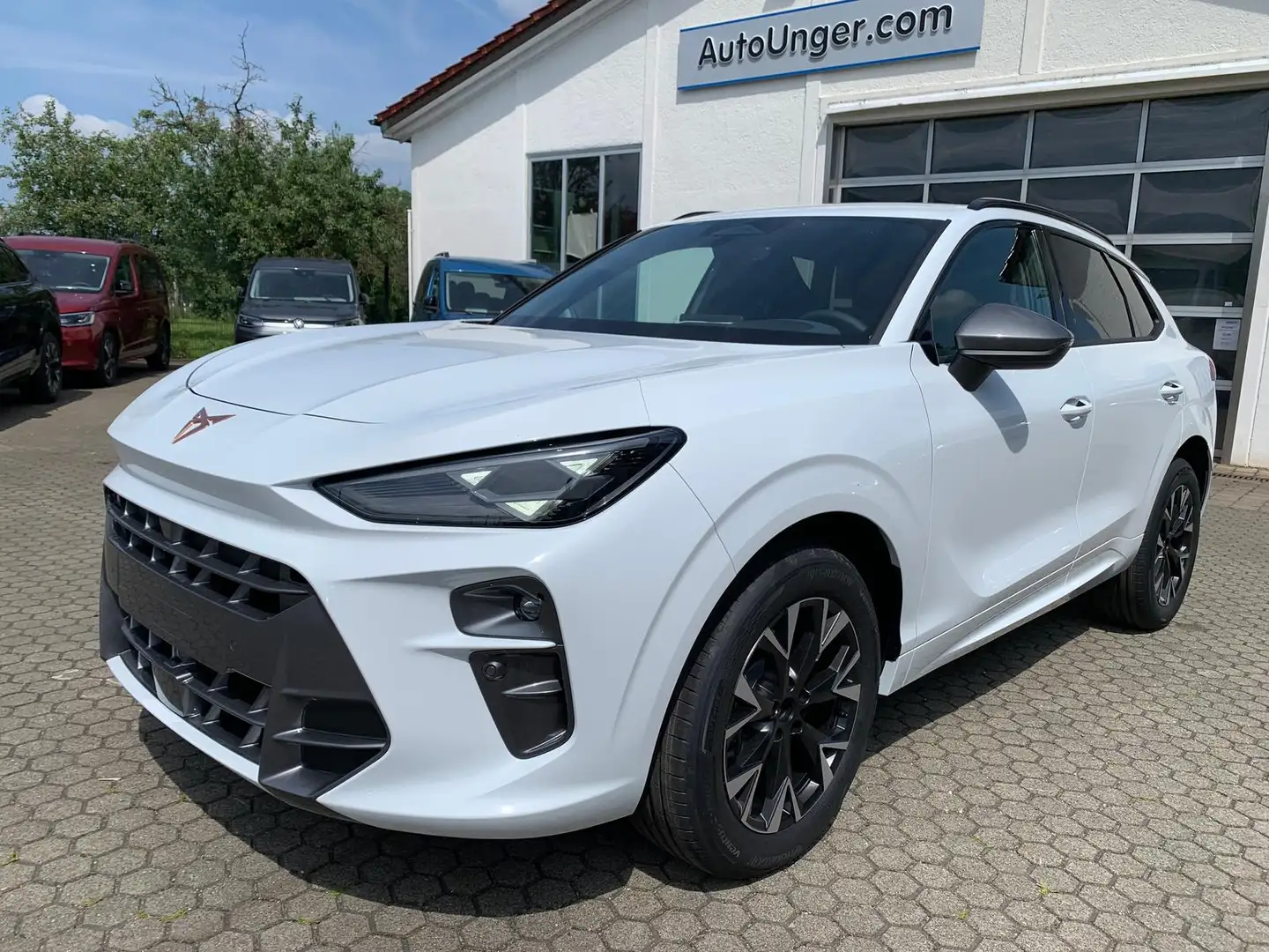 CUPRA Terramar DSG AHK HeadUp App 2+3-Garantie SOFORT Weiß - 1