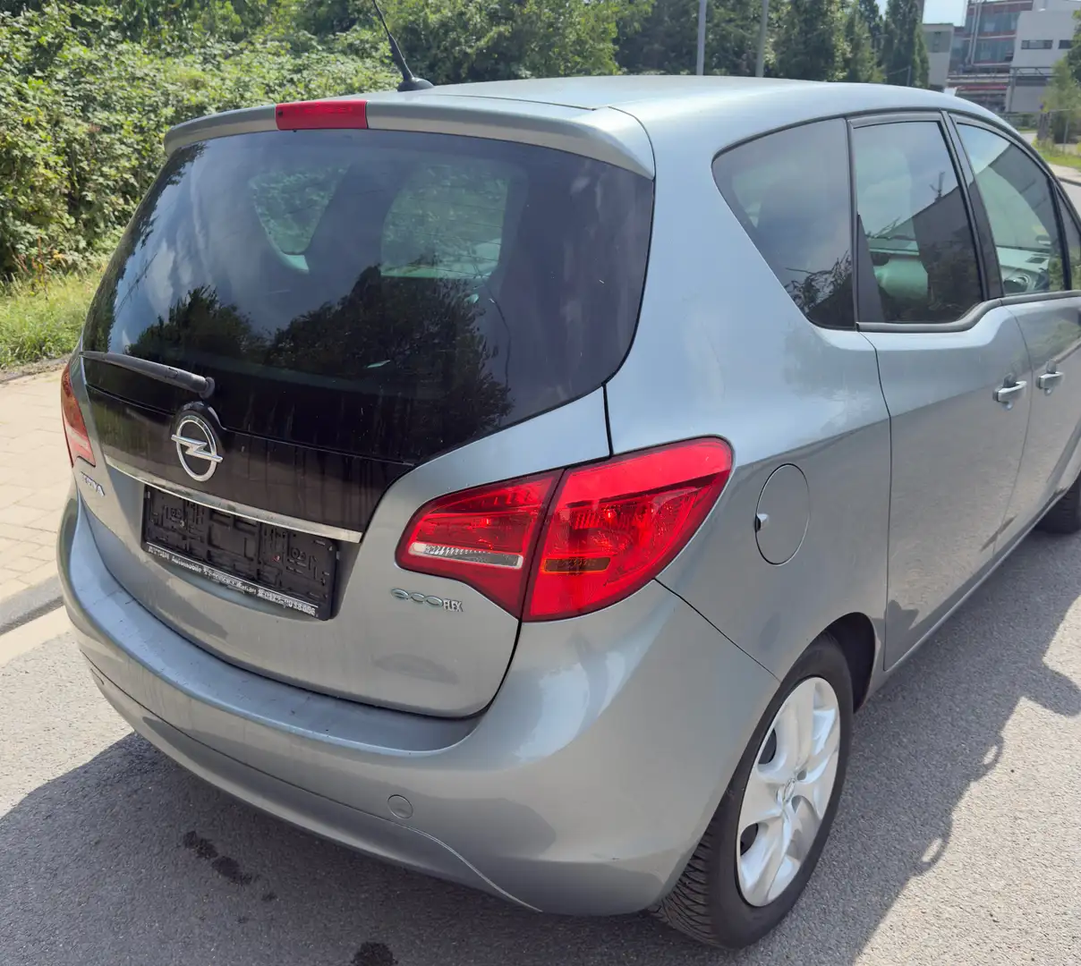 Opel Meriva 1.4 ecoflex Gris - 2
