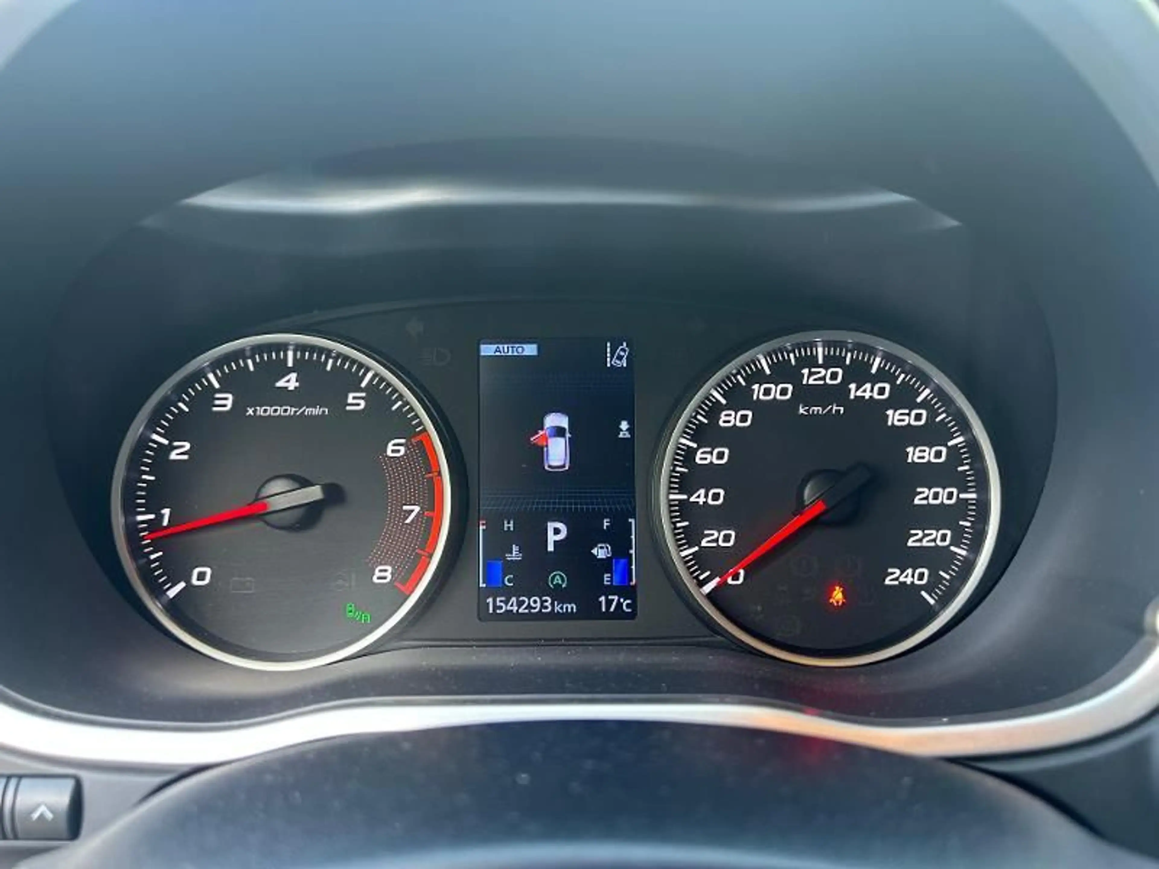 Mitsubishi Eclipse Cross INTRO 1.5T 4WD CVT LED 360°-Kamera — photo 14