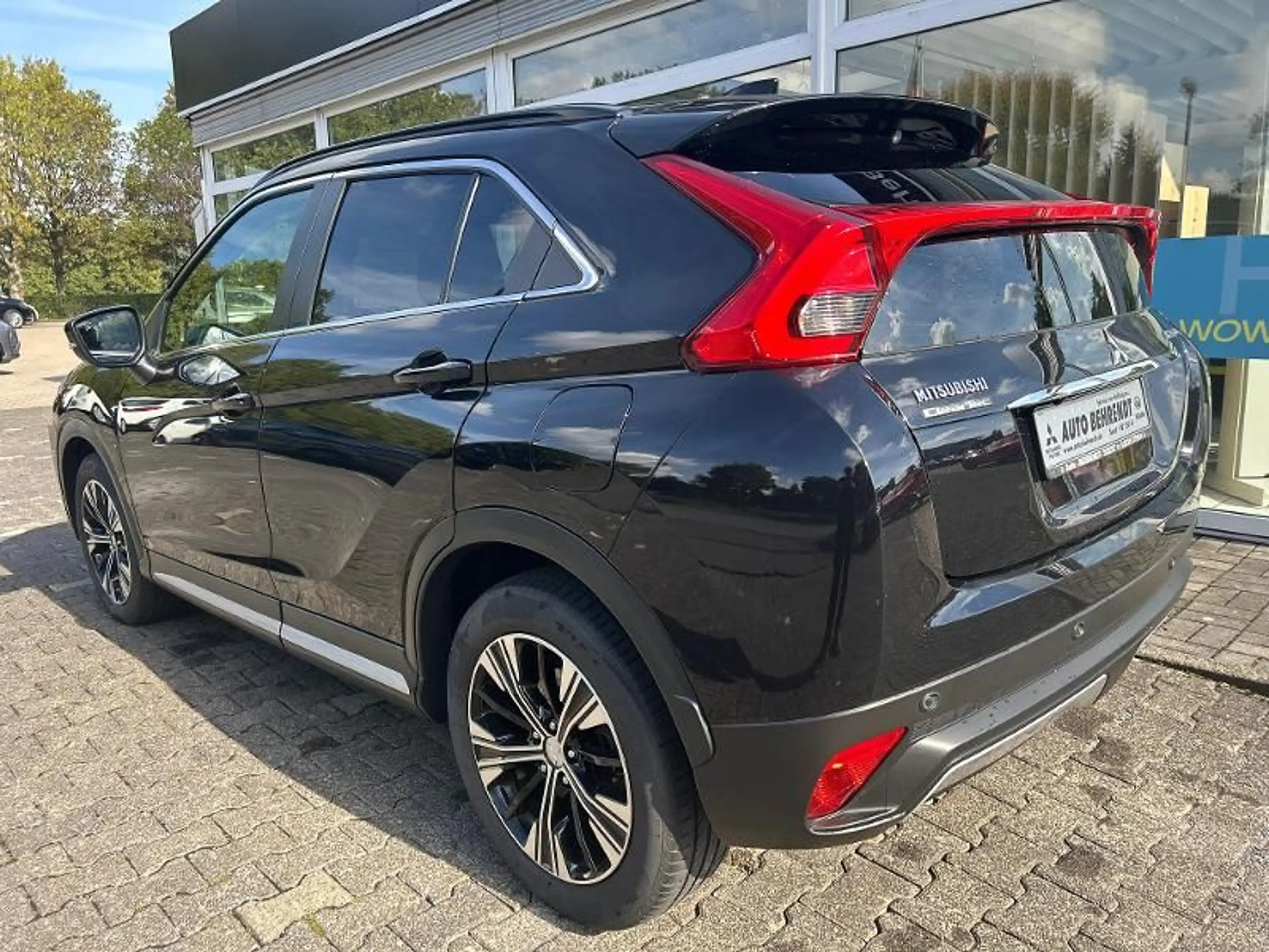 Mitsubishi Eclipse Cross INTRO 1.5T 4WD CVT LED 360°-Kamera — photo 4