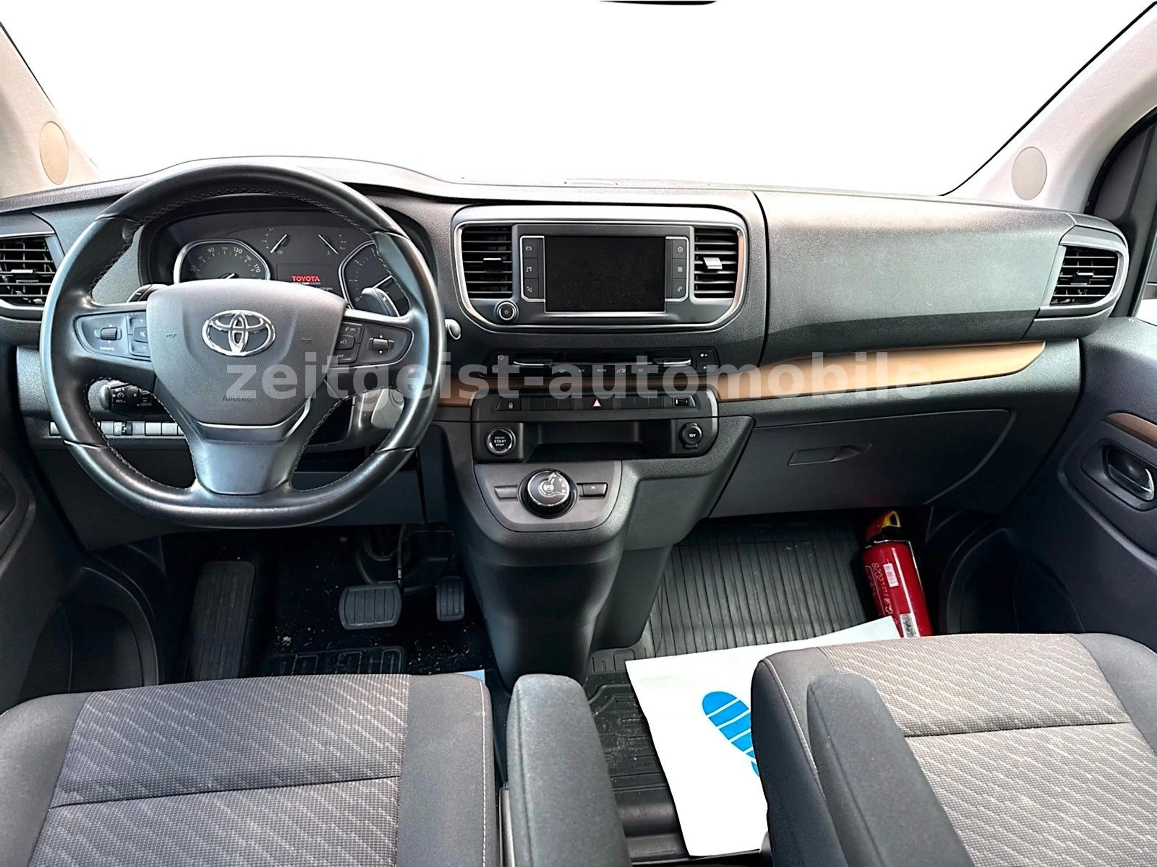 Toyota Proace Verso L2 Shuttle Comfort+8-SITZER* — photo 10