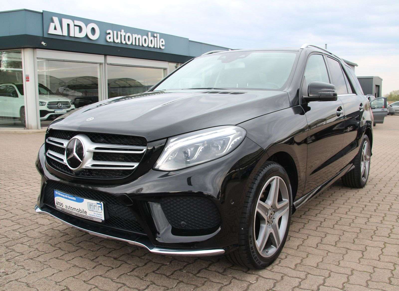 Second hand Mercedes Benz Gle-Class 350