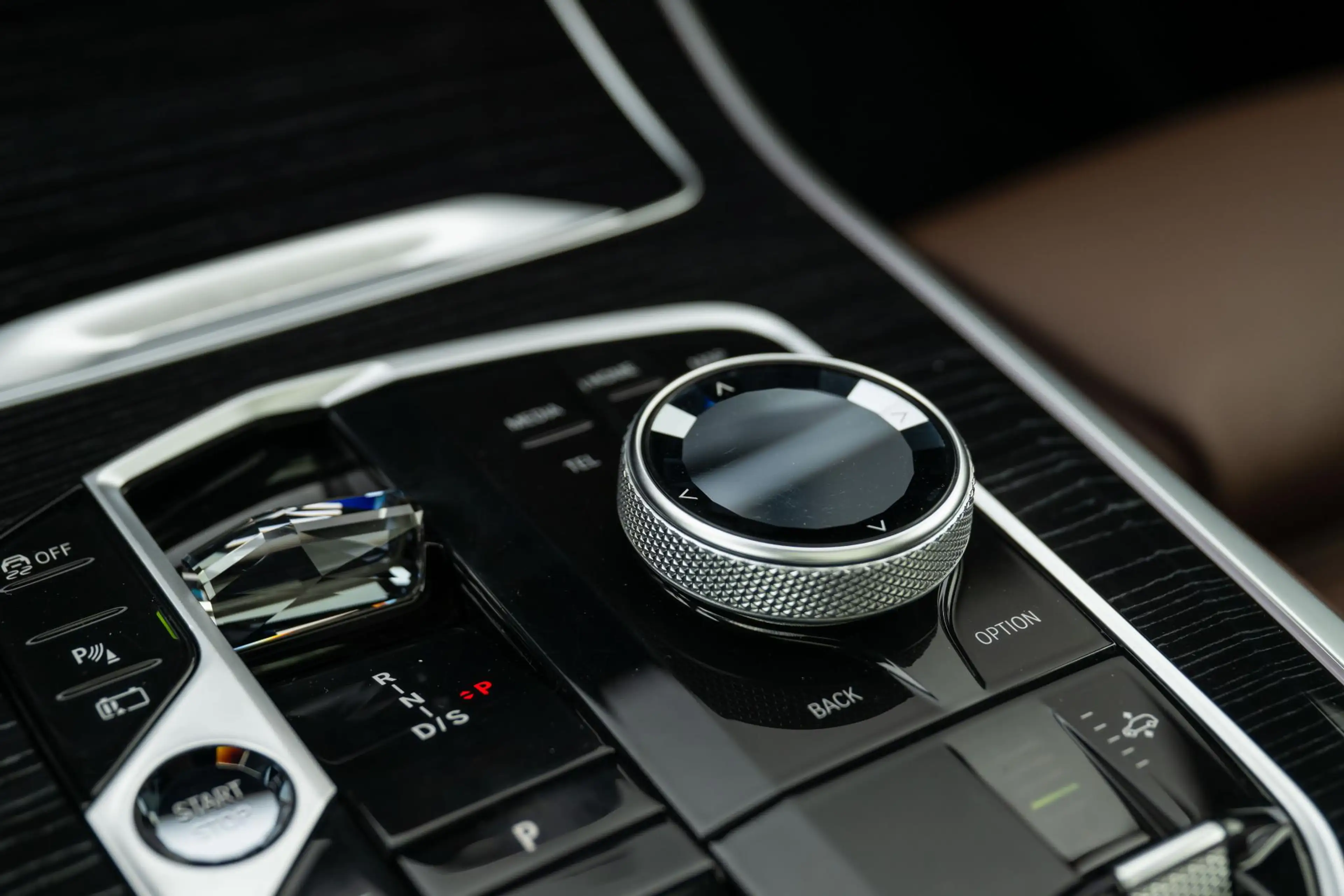 BMW X5 xDrive50e Sky Lounge pano-Bowers-Wilkins Music.... — photo 36