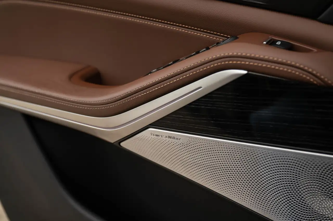 BMW X5 xDrive50e Sky Lounge pano-Bowers-Wilkins Music...., миниатюра 27
