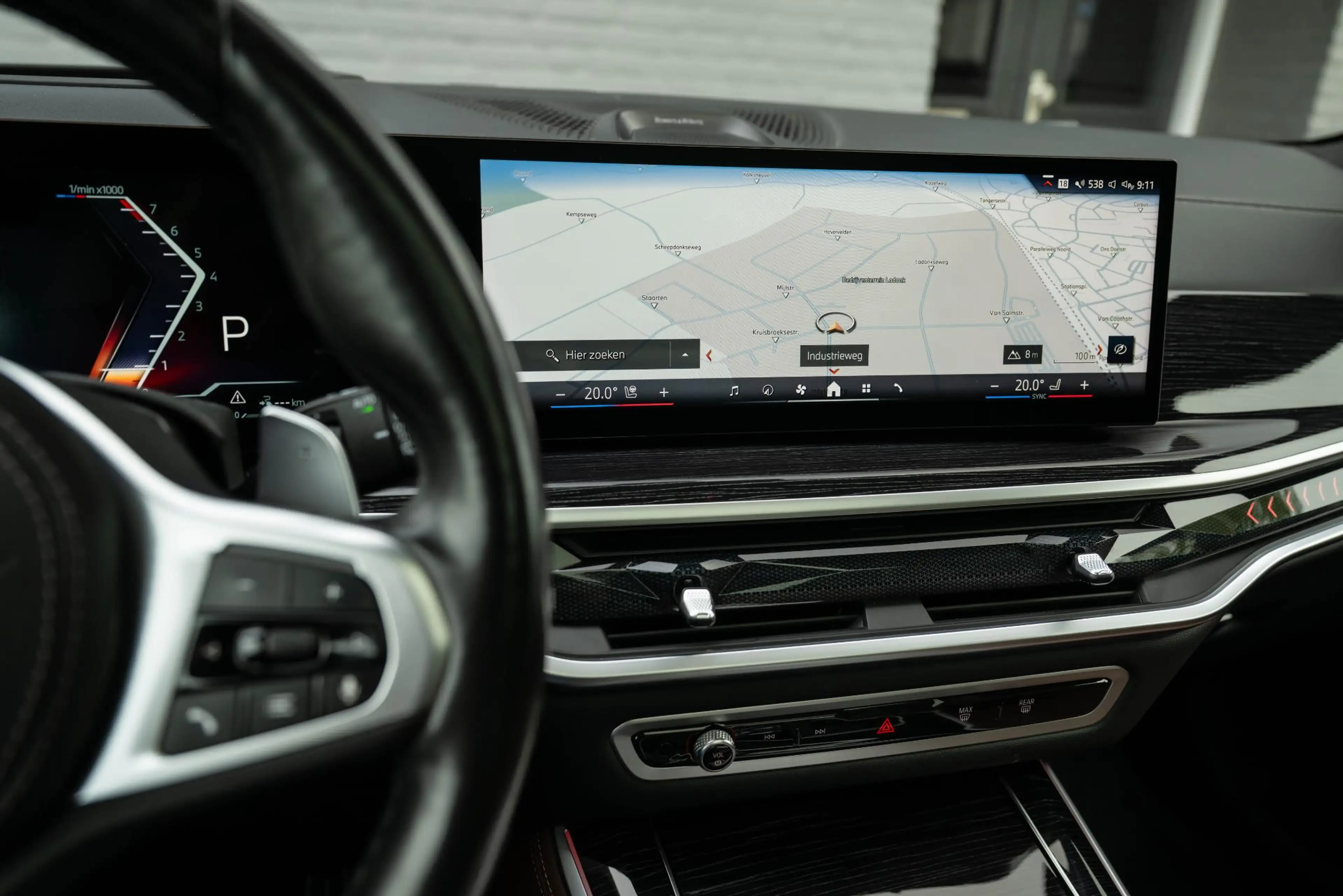 BMW X5 xDrive50e Sky Lounge pano-Bowers-Wilkins Music.... — photo 30
