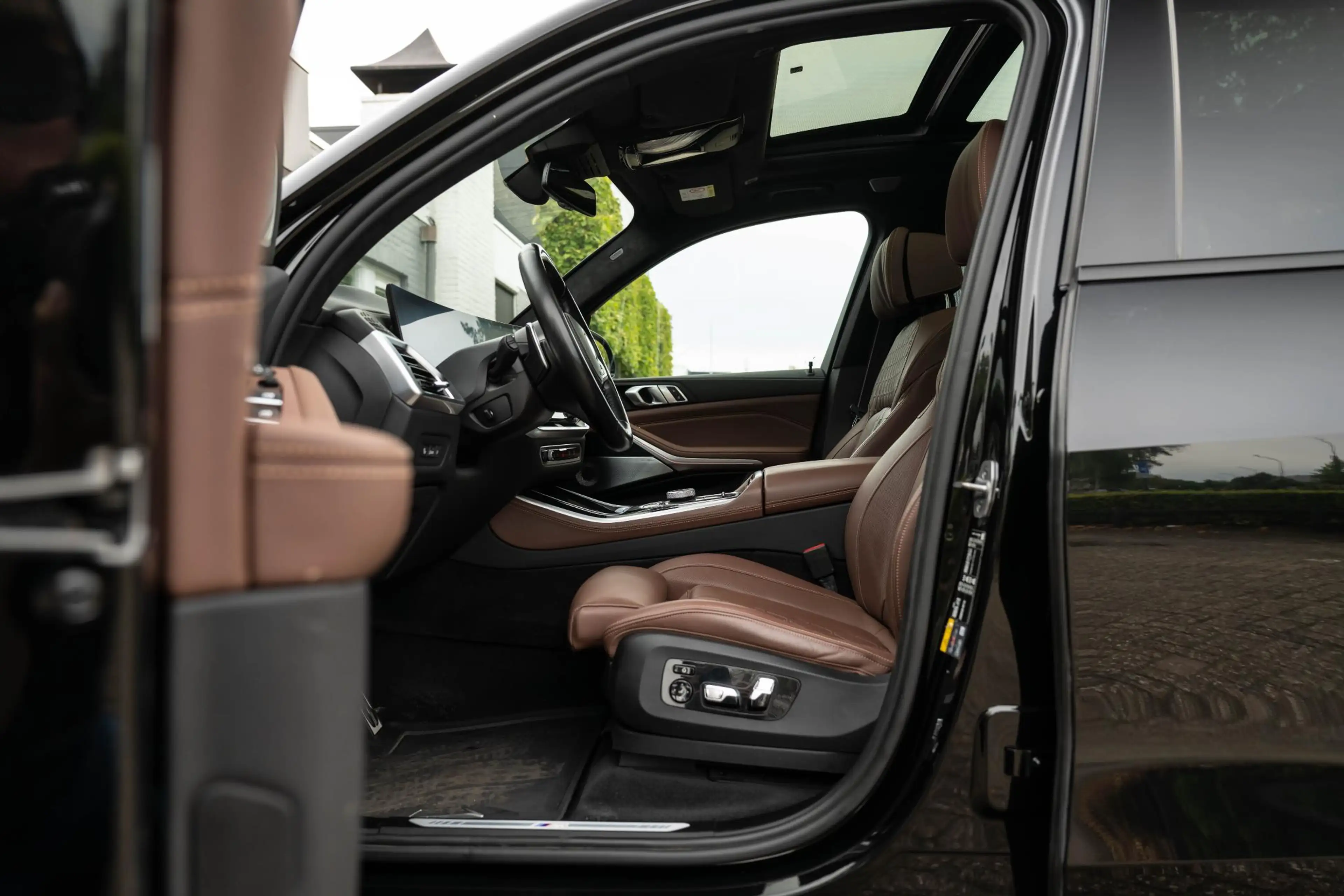 BMW X5 xDrive50e Sky Lounge pano-Bowers-Wilkins Music.... — photo 21