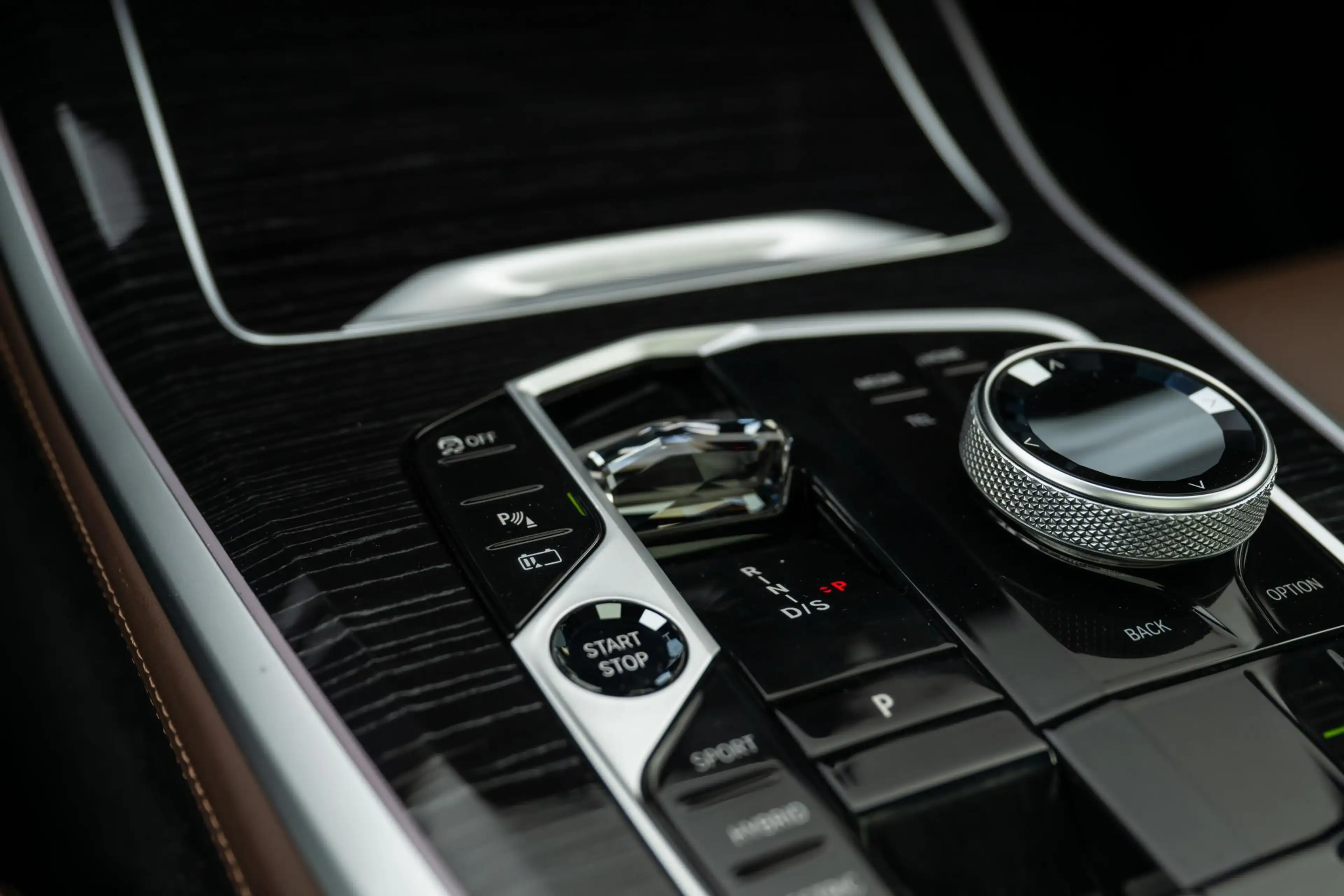 BMW X5 xDrive50e Sky Lounge pano-Bowers-Wilkins Music.... — photo 34