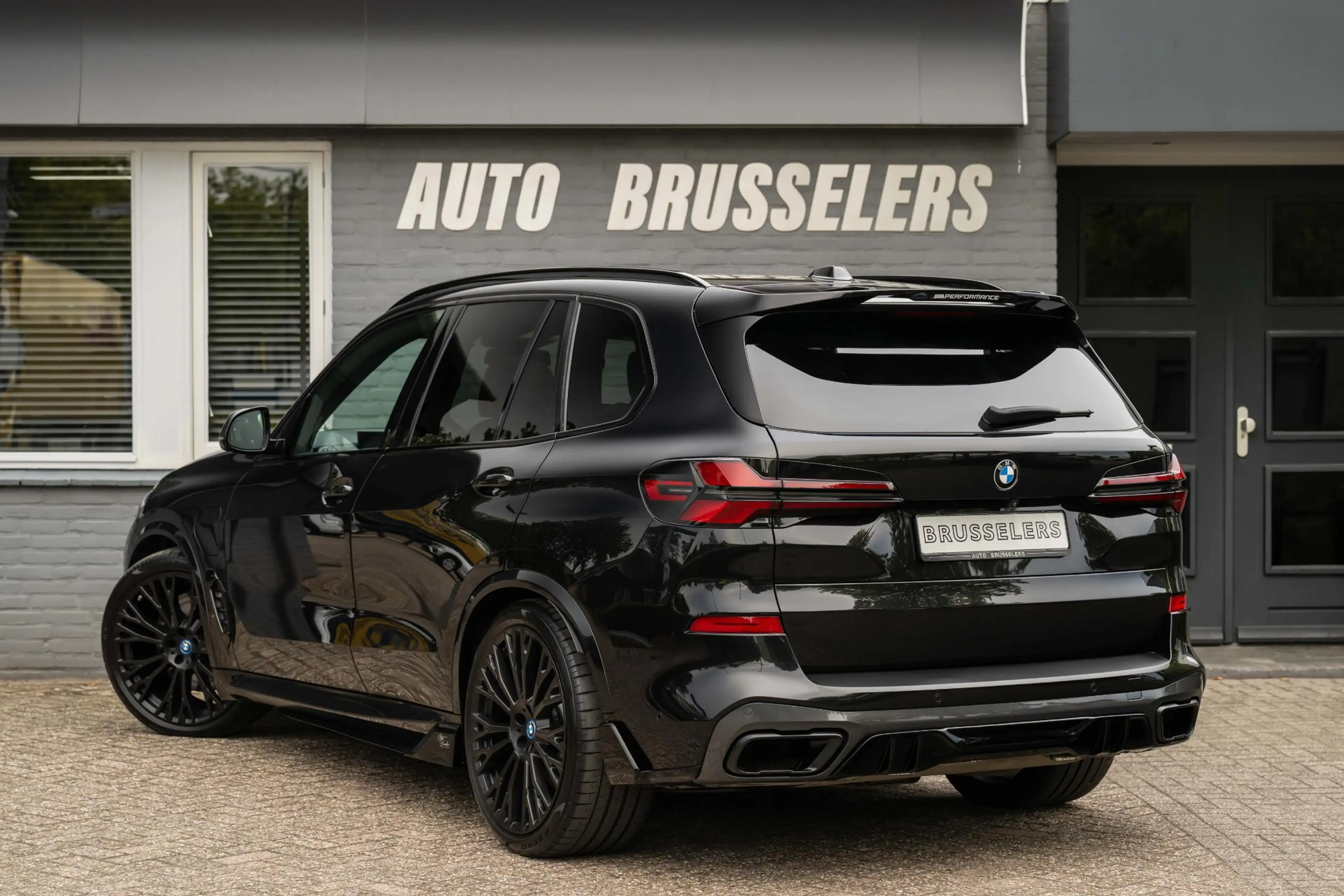 BMW X5 xDrive50e Sky Lounge pano-Bowers-Wilkins Music.... — photo 2