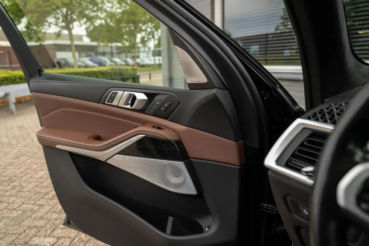 BMW X5 xDrive50e Sky Lounge pano-Bowers-Wilkins Music...., миниатюра 26