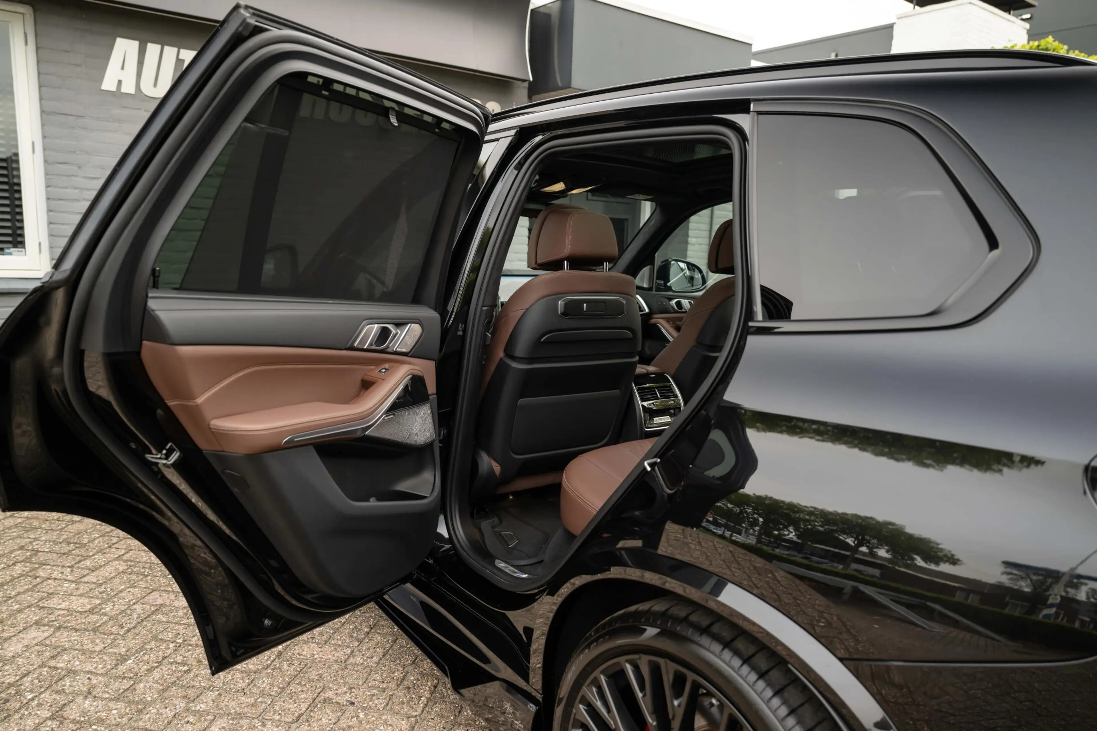 BMW X5 xDrive50e Sky Lounge pano-Bowers-Wilkins Music.... — photo 38