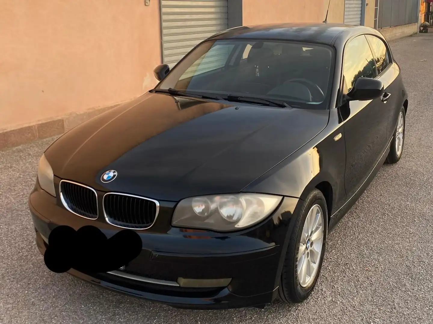 BMW 116 Serie 1 E/81-87116i 3p Eletta Nero - 2