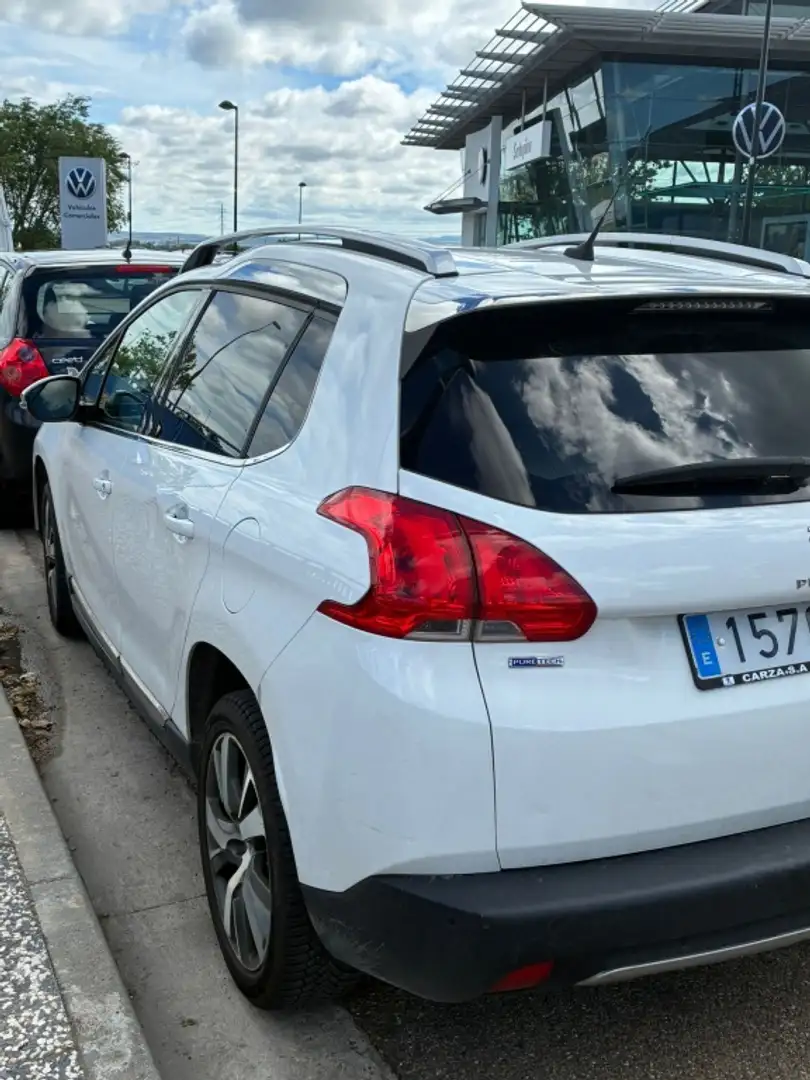 Peugeot 2008 1.2 PureTech S&S Allure 110 Blanc - 2