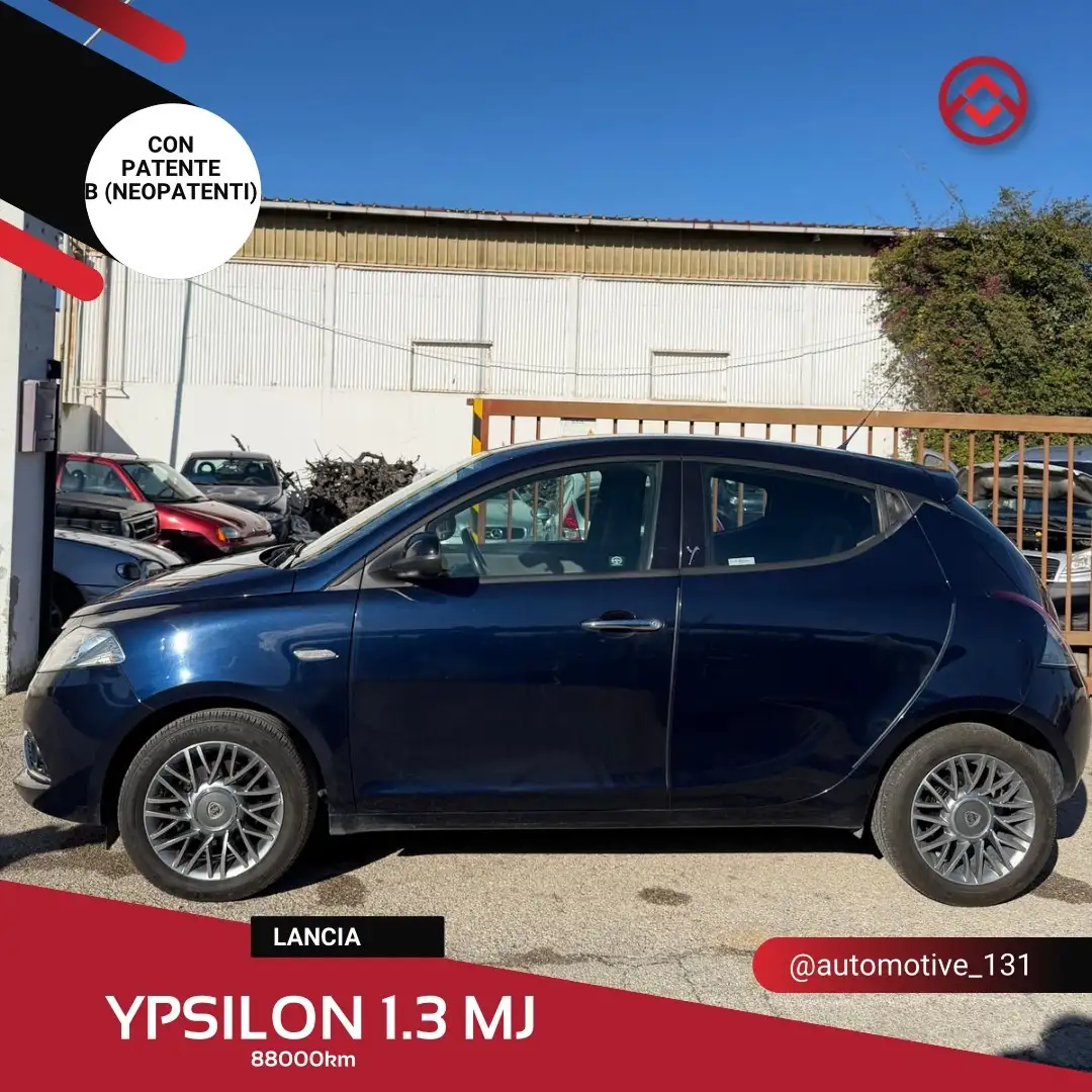 Lancia Ypsilon Ypsilon 1.3 MJT 16V 95 CV 5 porte S&S Gold Bleu - 1