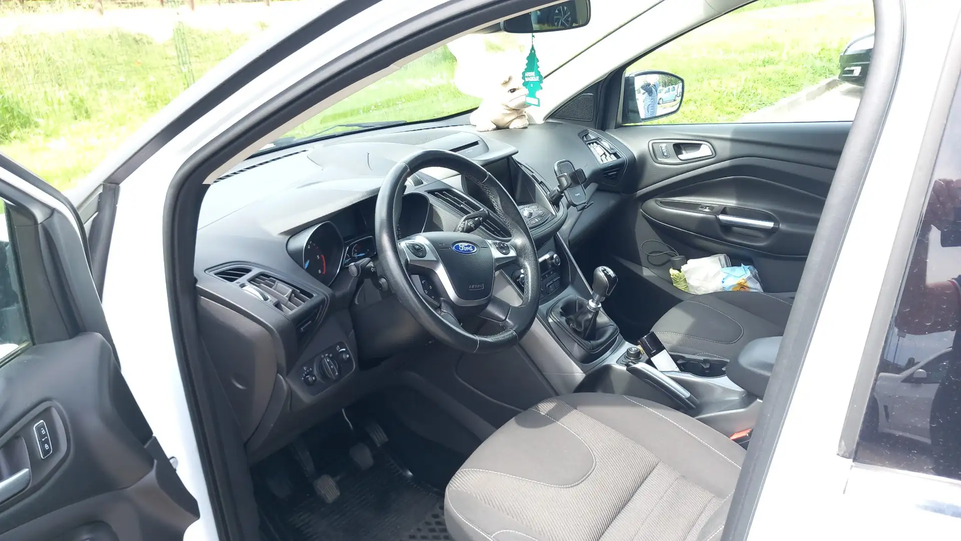 Ford Kuga 2.0 TDCi 2x4 SYNC - 2