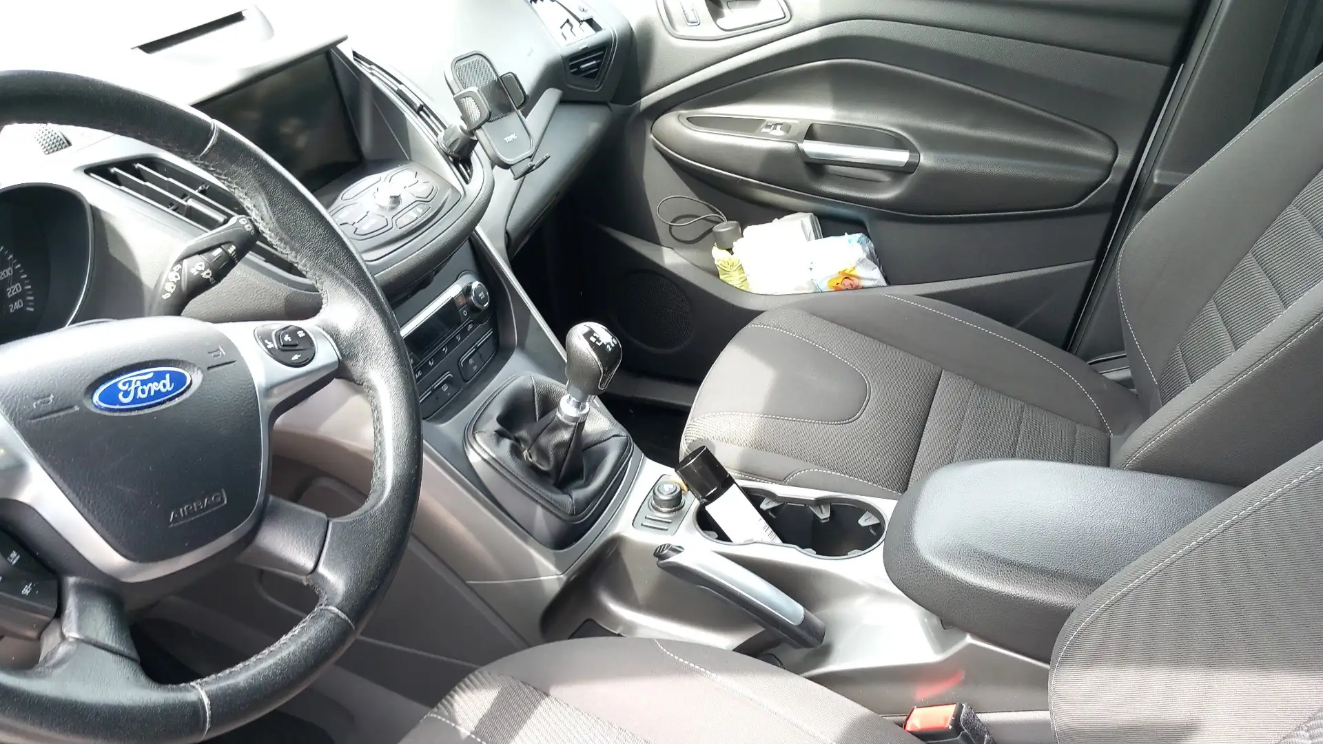 Ford Kuga 2.0 TDCi 2x4 SYNC - 1