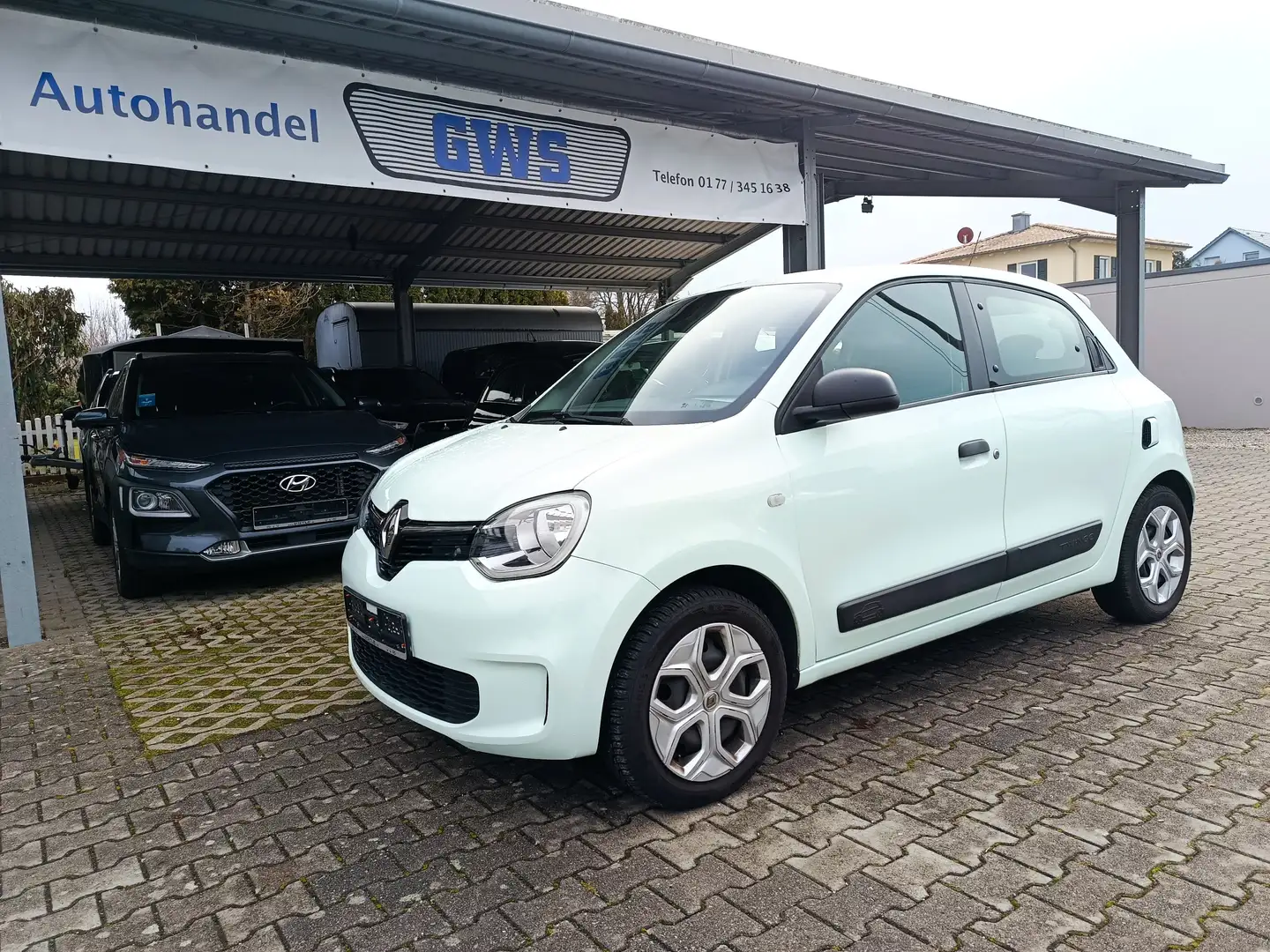 Renault Twingo Life Klima Sonderlackierung Pistazie Grün - 1